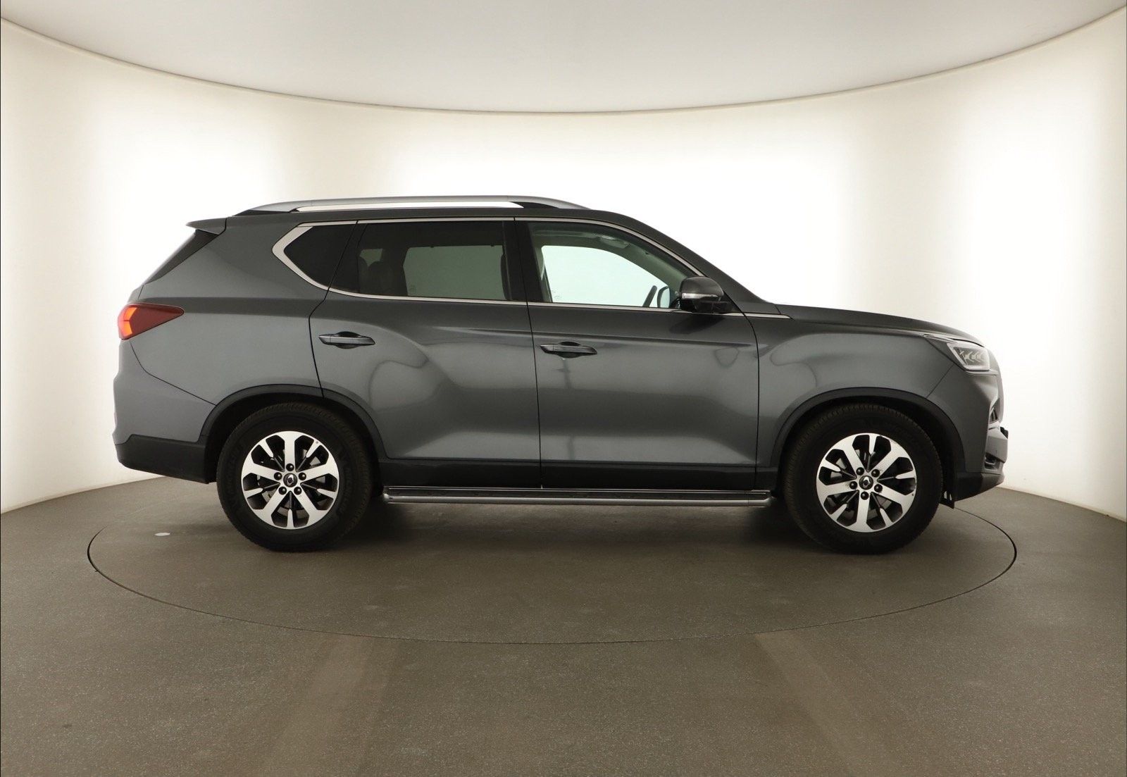 SsangYong Rexton, 2.2 Diesel, 4X4, Automat - fotka 6