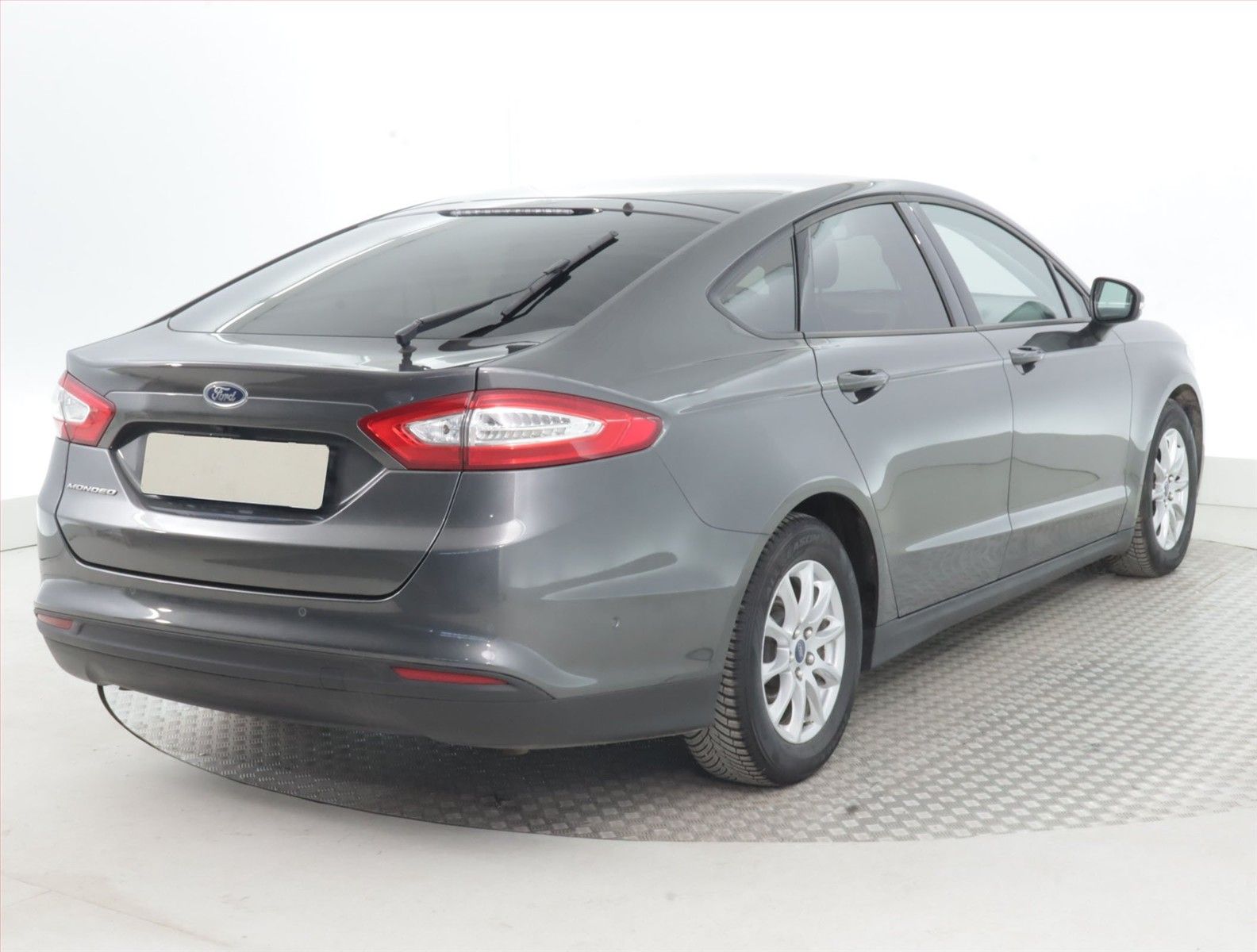 Ford Mondeo, 1.5 EcoBoost, Serv.kniha, Navi - fotka 5