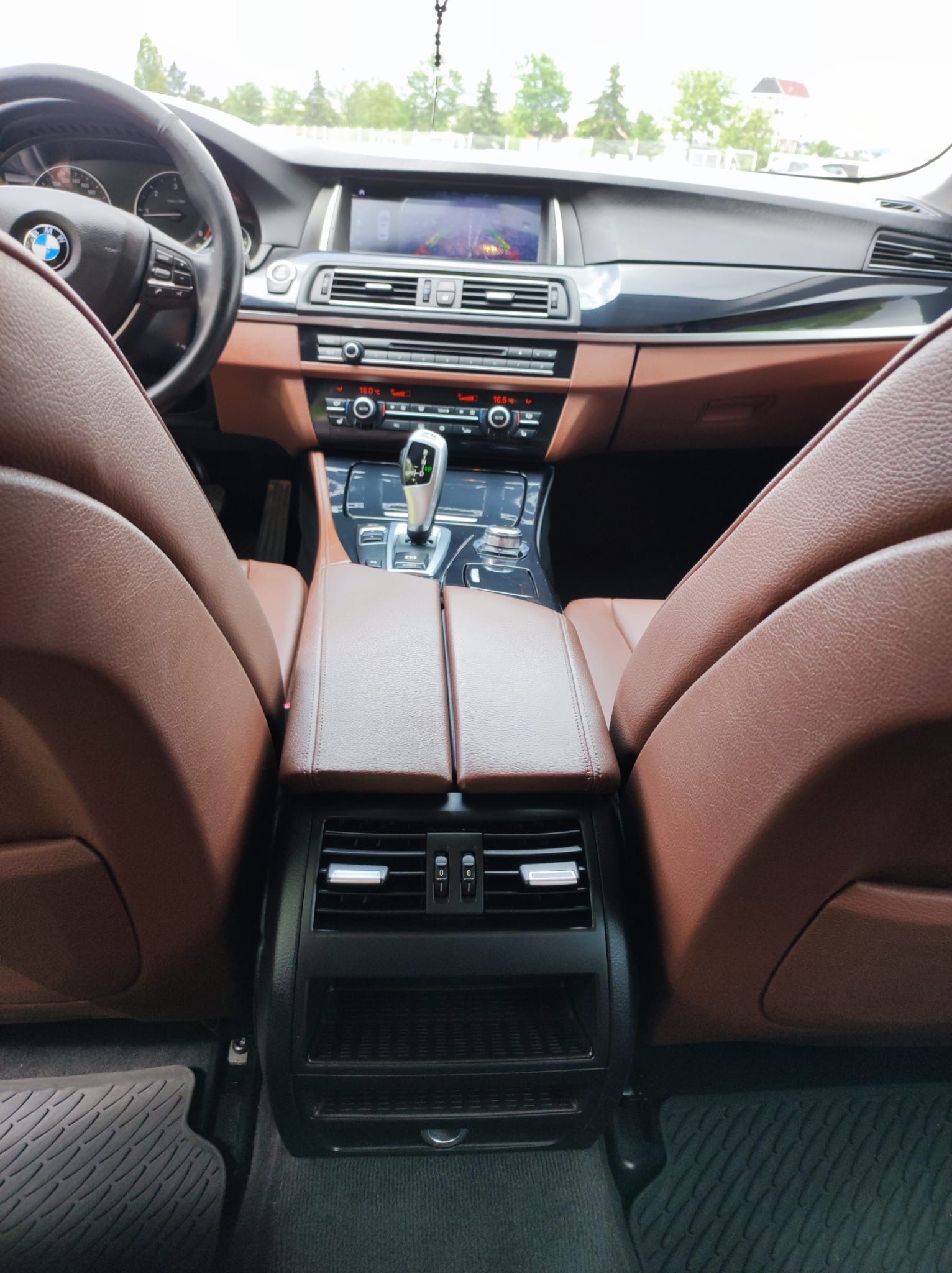 BMW Řada 5, Bmw 520d - fotka 5