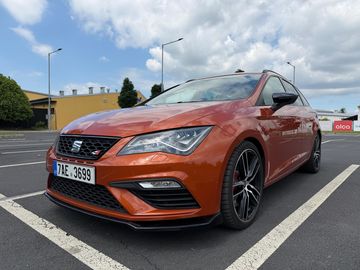 Seat Leon ST Cupra 300, REMUS