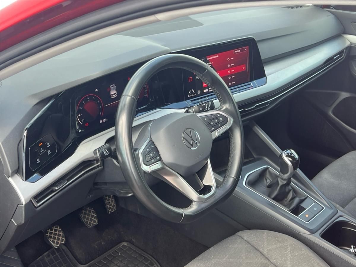 Volkswagen Golf, 1,0 TSi 81kW LIFE  8 - fotka 6