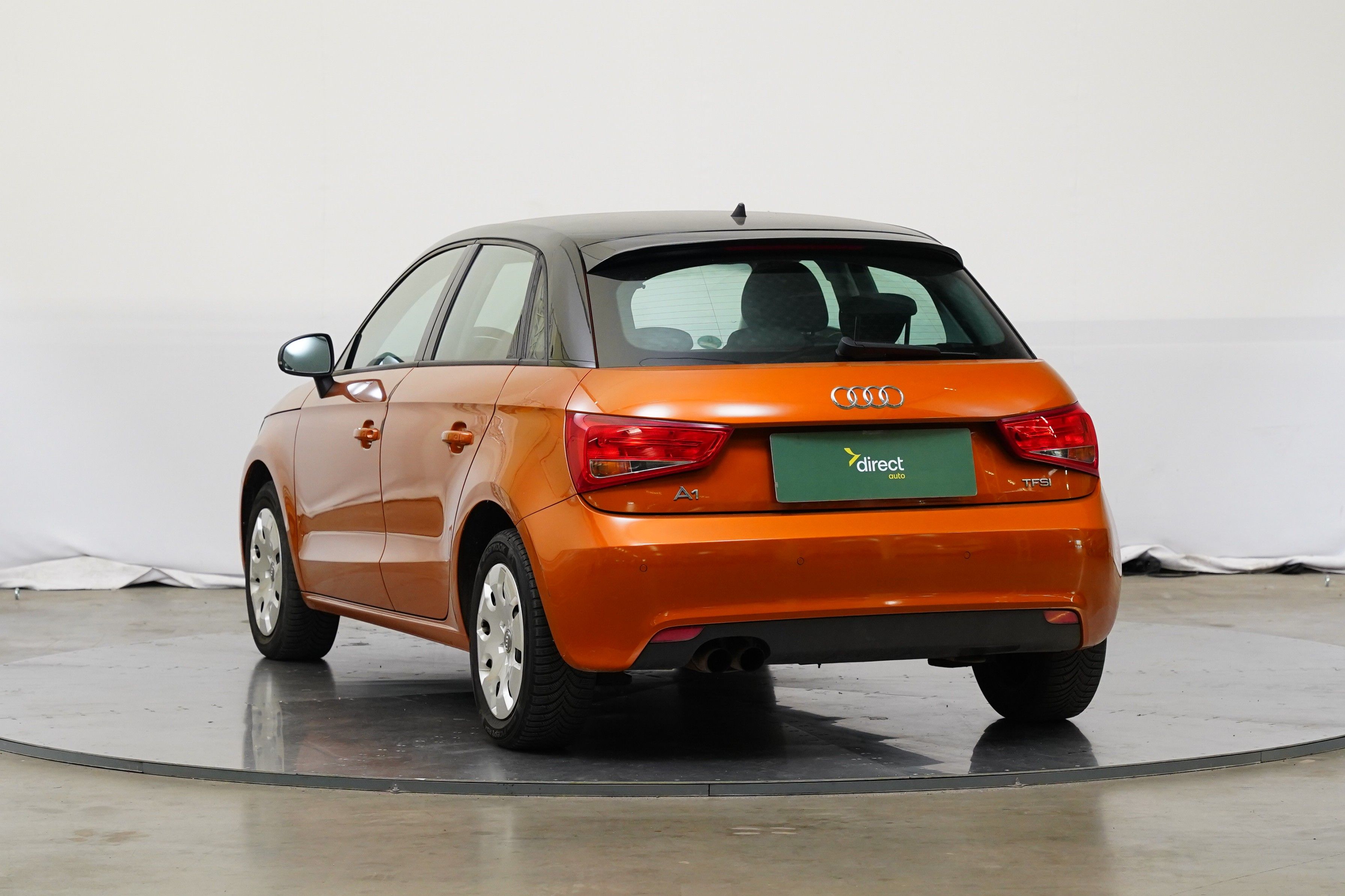 Audi A1, 1.4 TFSI 90 kW Attraction - fotka 4