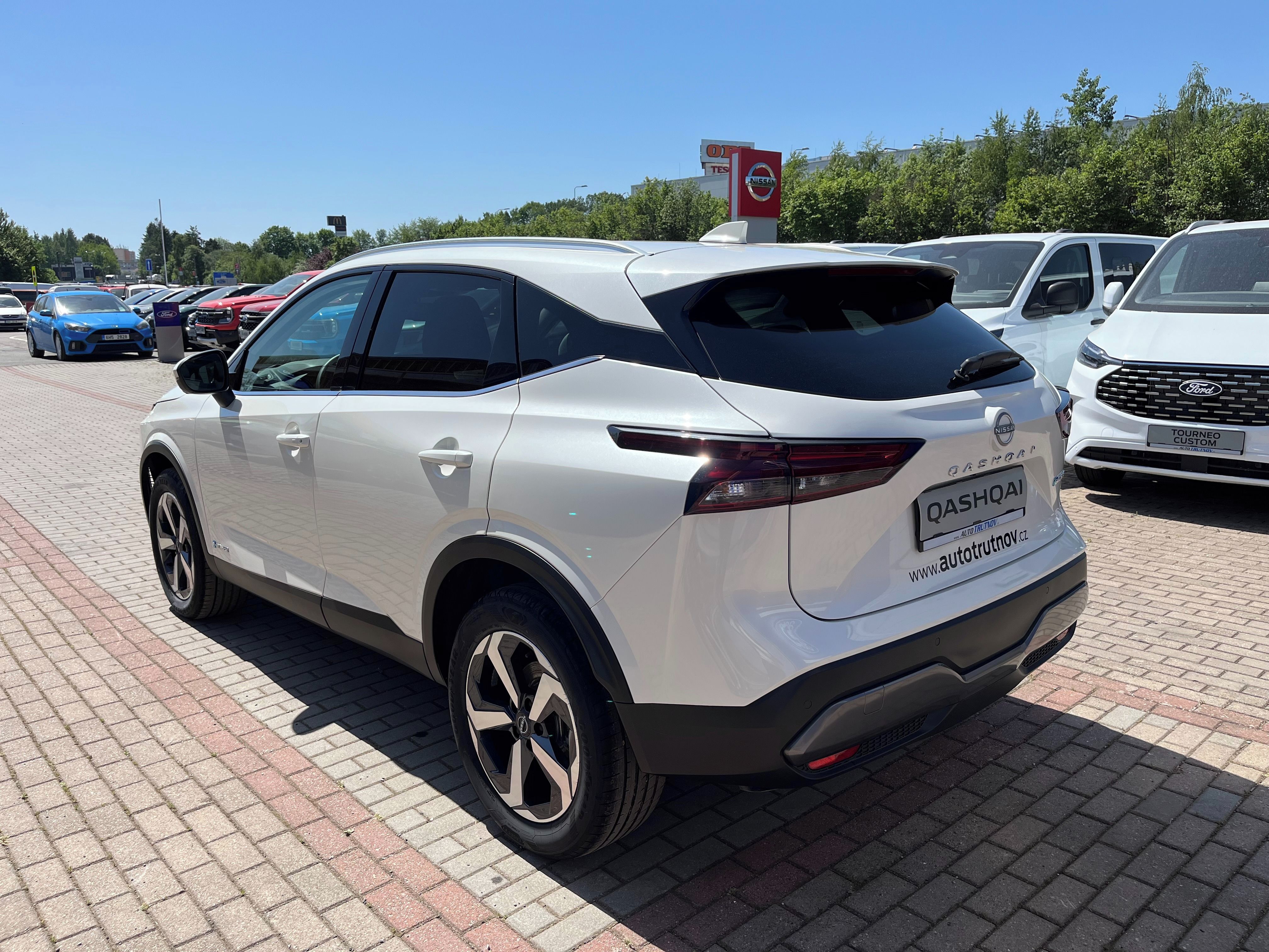 Nissan Qashqai, 1.5 e-POWER 140 kW N-Connecta - fotka 3