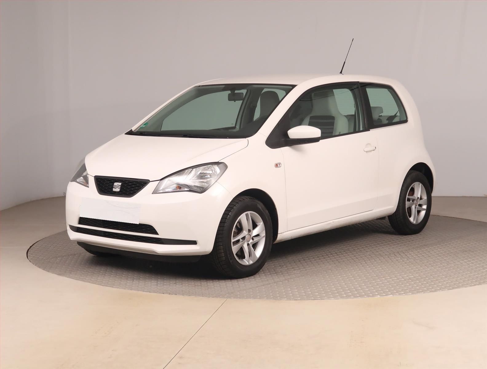 Seat Mii, 1.0 MPI, po STK, servisované - fotka 2