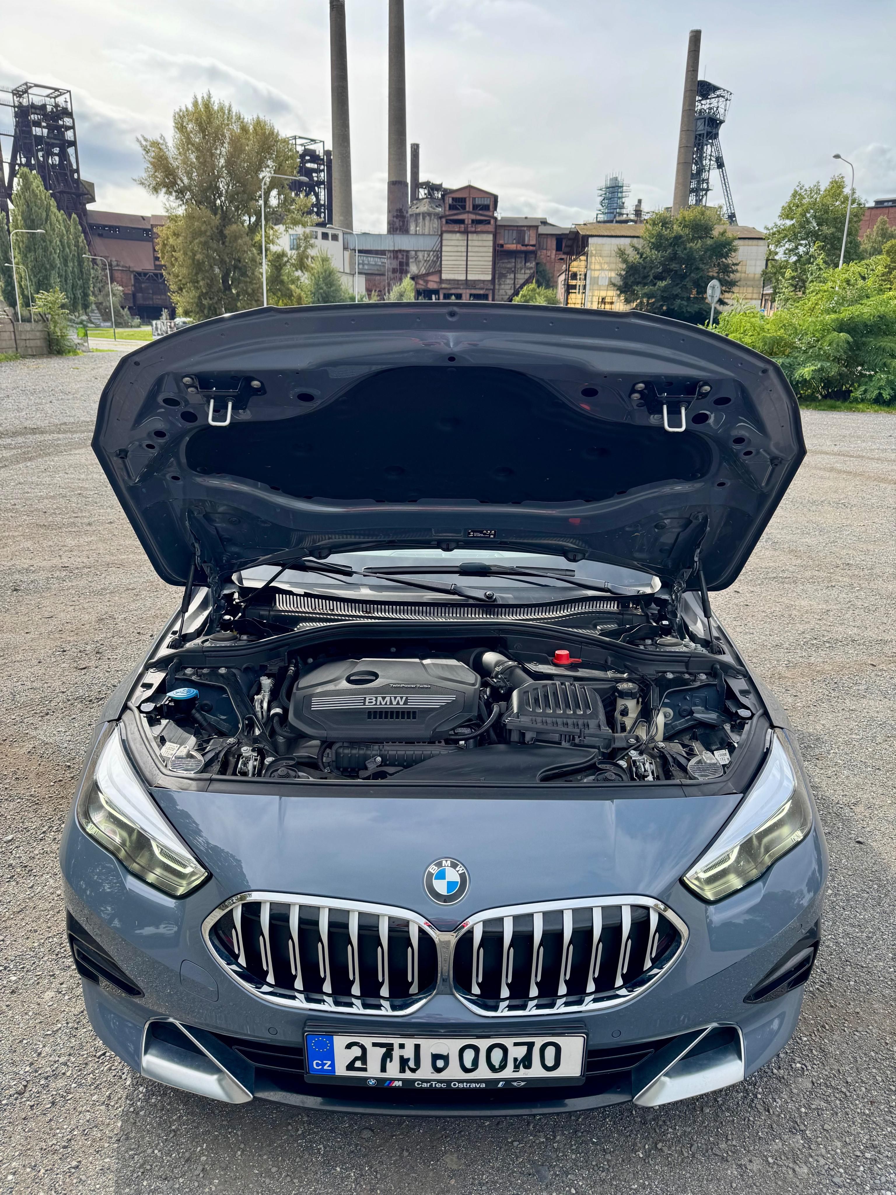BMW Řada 2, BMW 218i Gran Coupé LuxuryLine - fotka 5