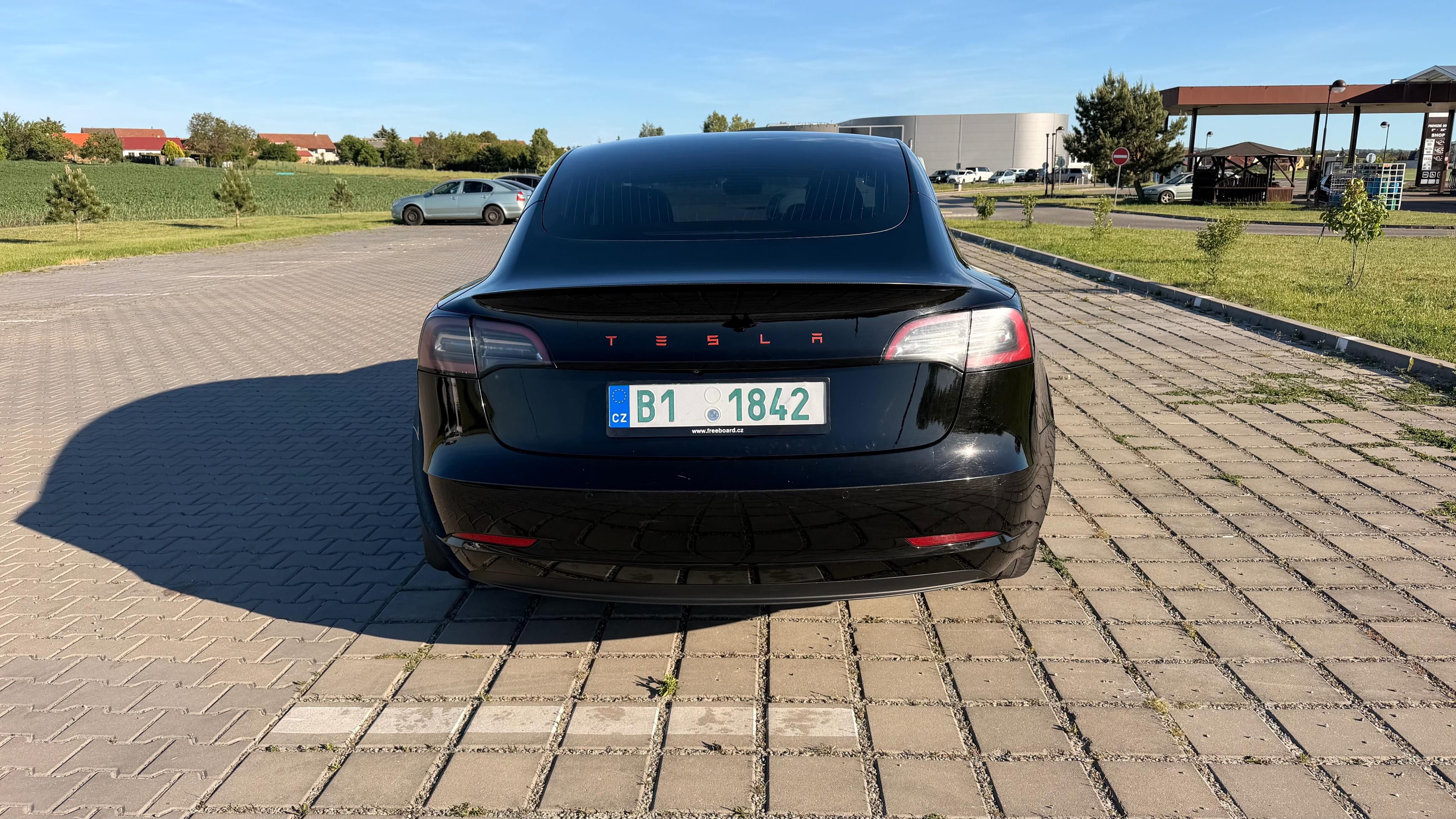 Tesla Model 3, Performance, FSD, PPF, ZÁRUKA - fotka 5