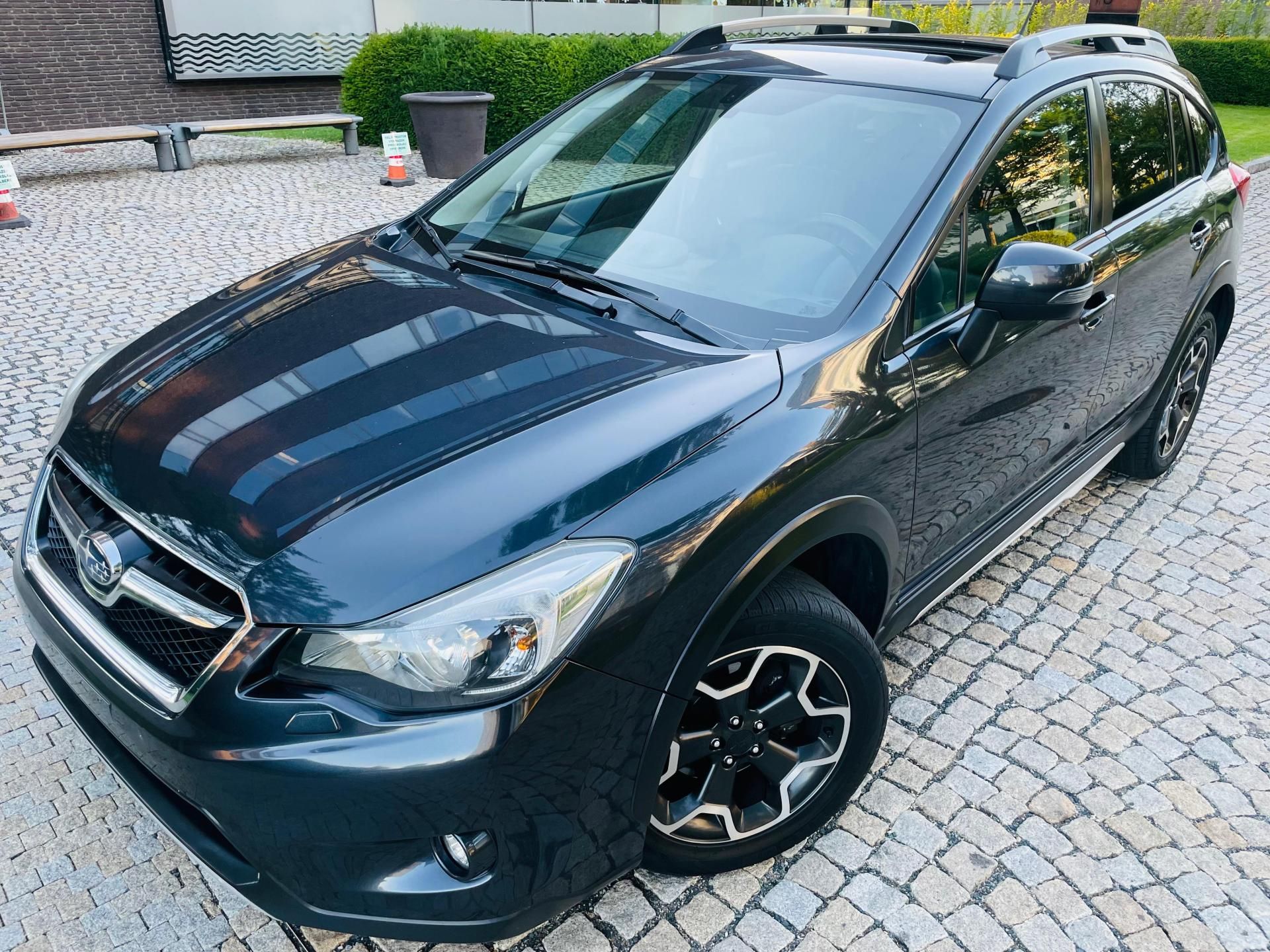 Subaru XV, 2.0i 4x4 AUT 1MAJITEL SERVISKA - fotka 2