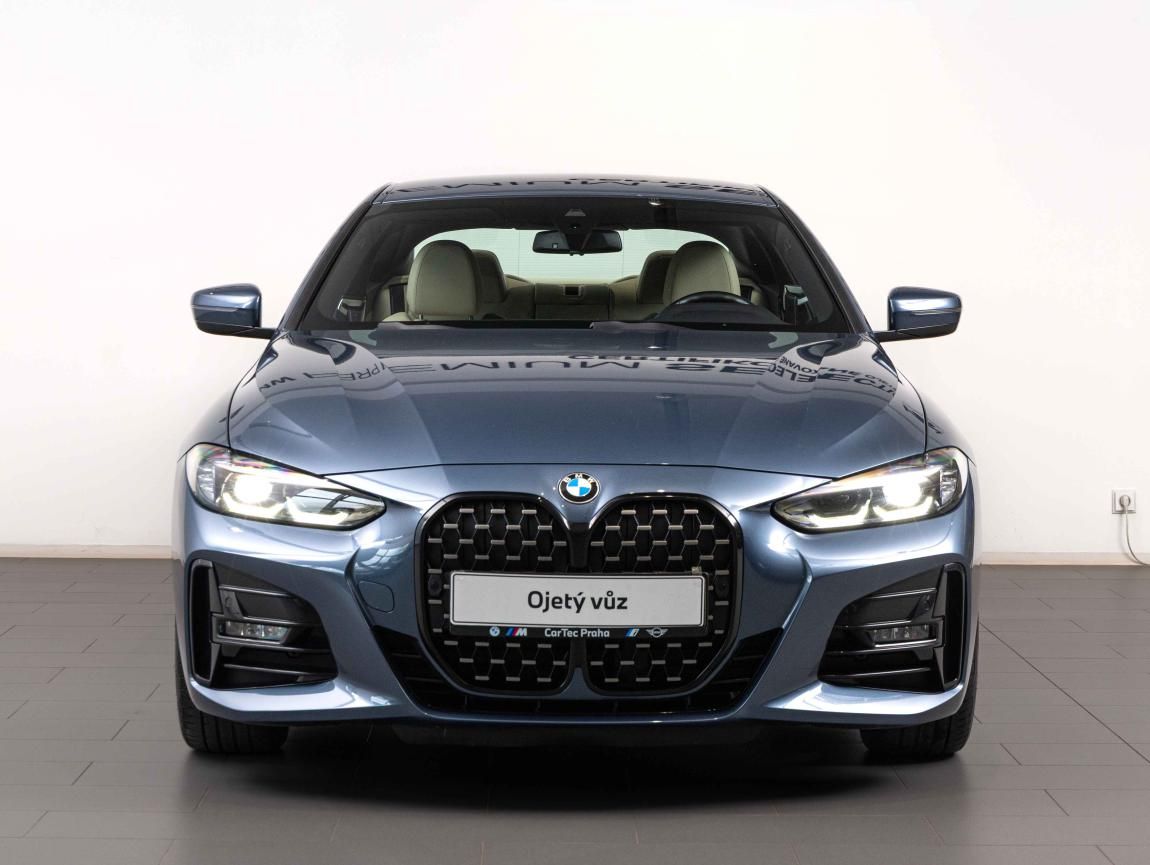 BMW Řada 4, 420d xDrive Coupé - fotka 3