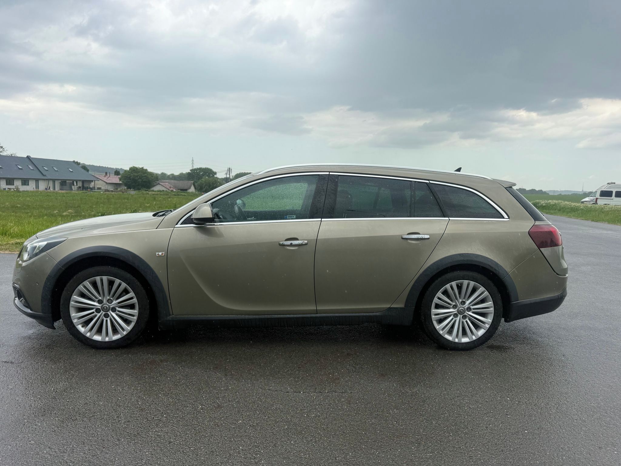 Opel Insignia, COSMO 2,0 CDTI 120kW COUNTRY - fotka 2