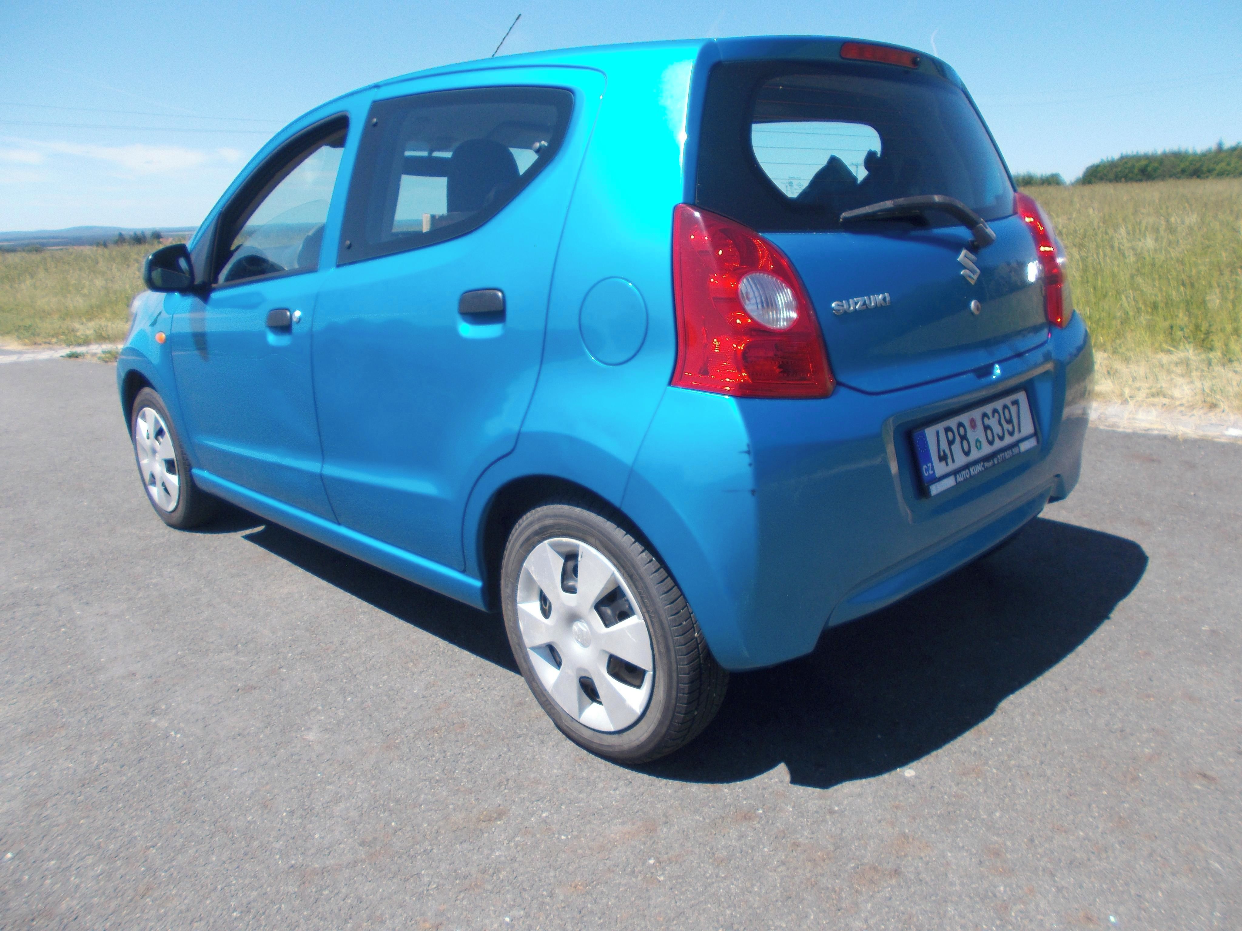 Suzuki Alto, 1,0 1 maj koup v ČR 66 000 KM - fotka 3