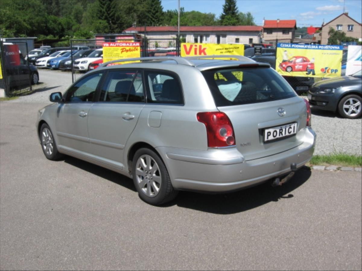 Toyota Avensis, 1,8 VVT- i - fotka 5