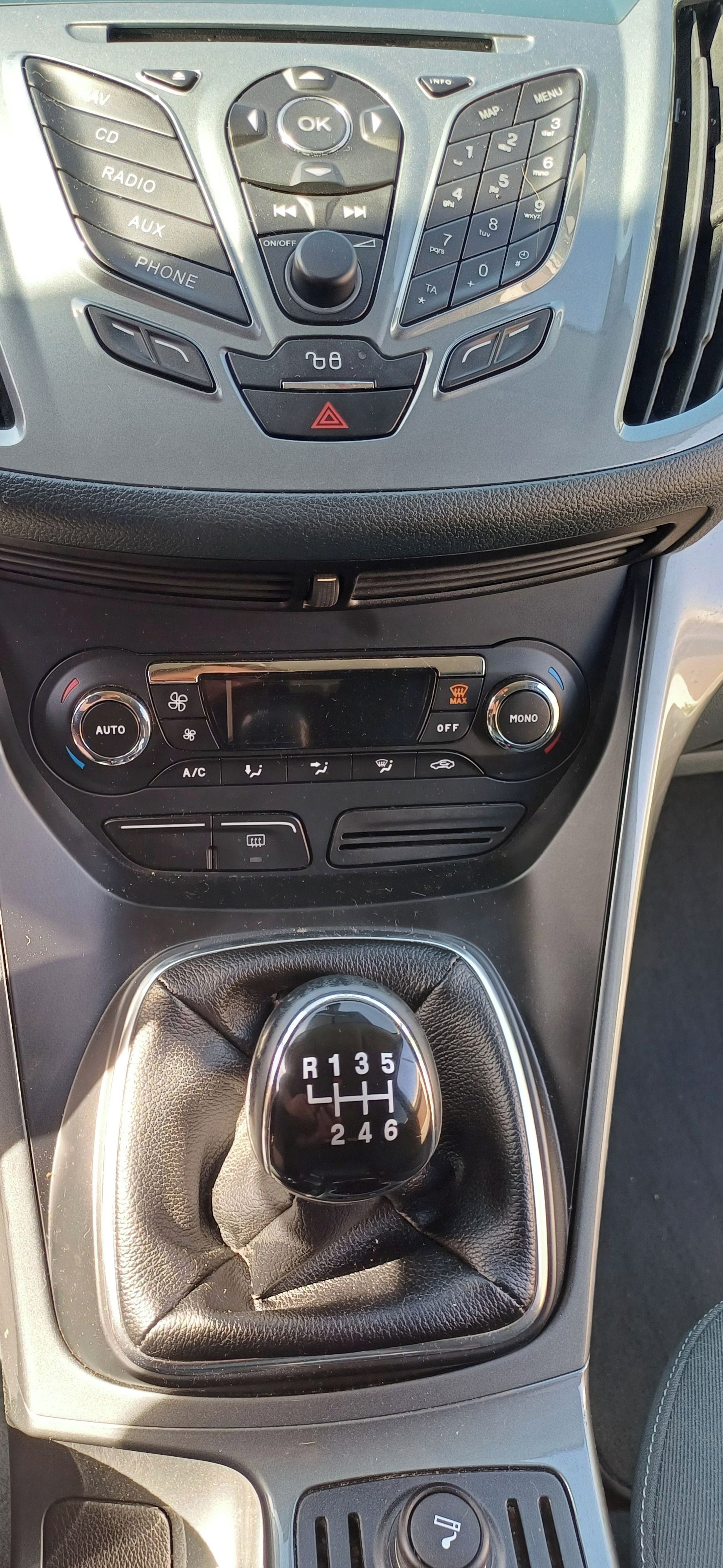 Ford C-MAX, 2.0 TDI - fotka 2