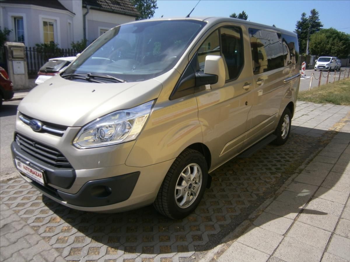 Ford Tourneo Custom, 2,2 TDCI TITANIUM 8 MÍST - fotka 3