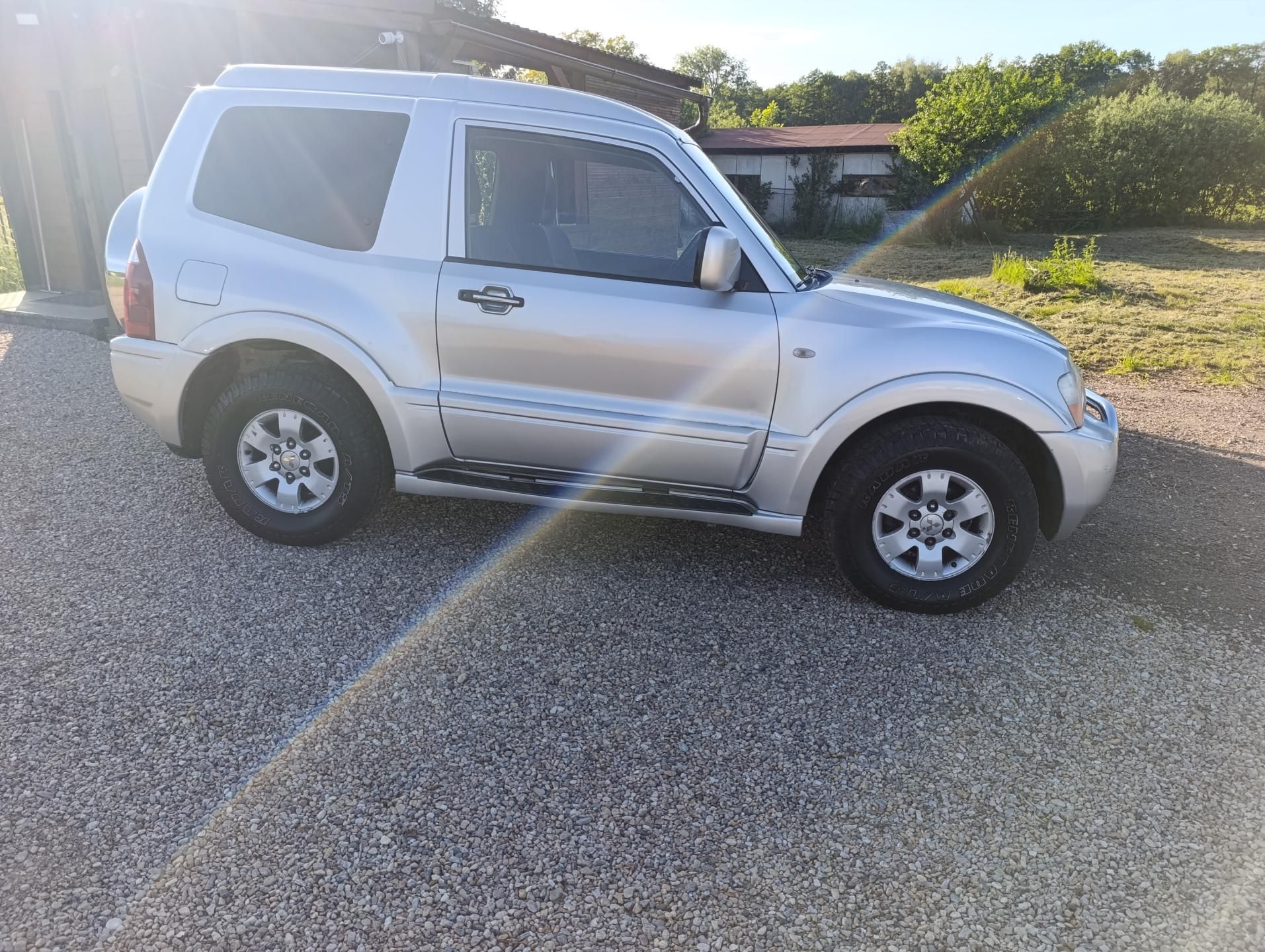 Mitsubishi Pajero, 3.2 DID GLX A/T - fotka 5