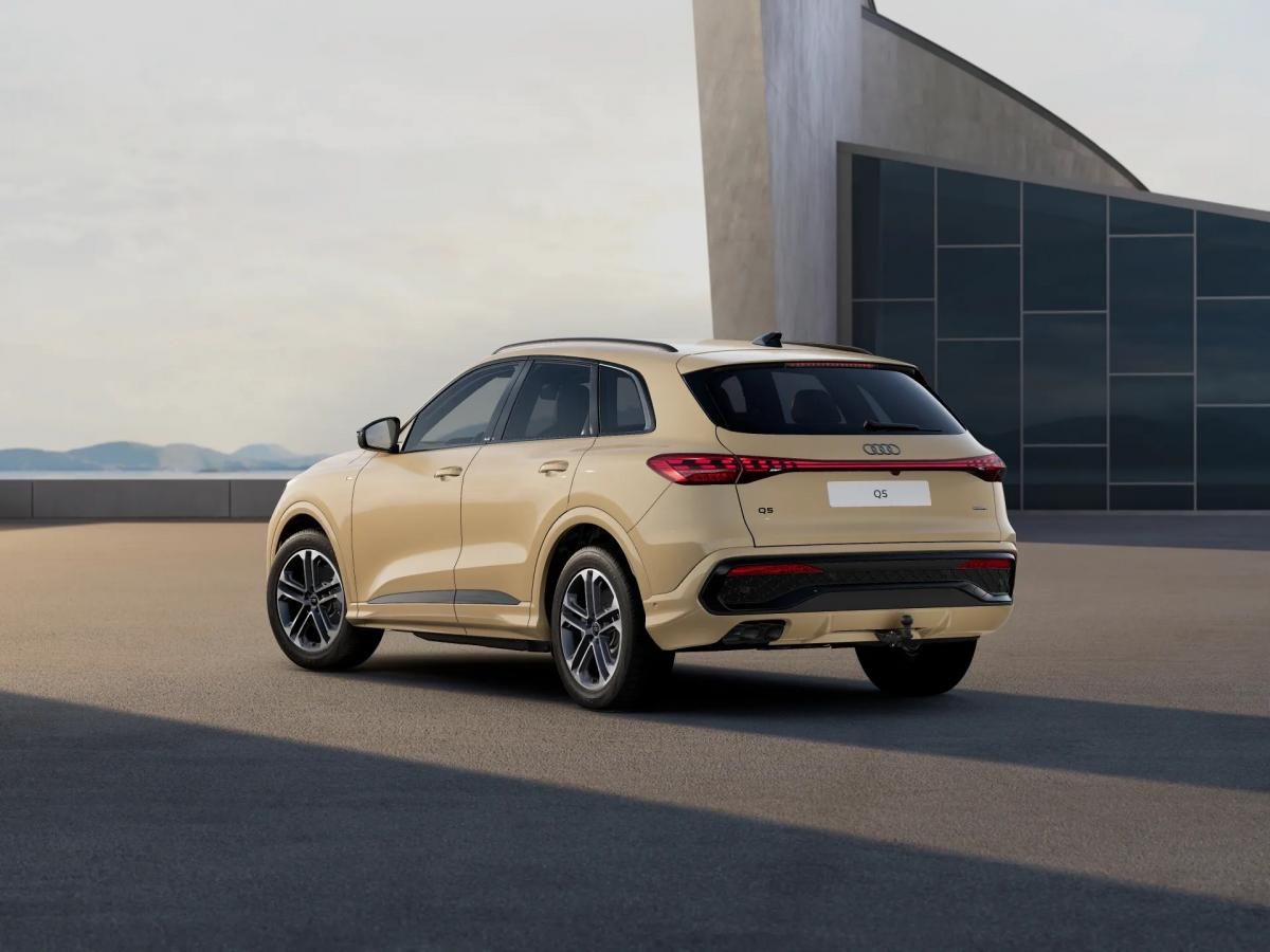 Audi Q5, Sline, TechPlus Gravity 150kw - fotka 5