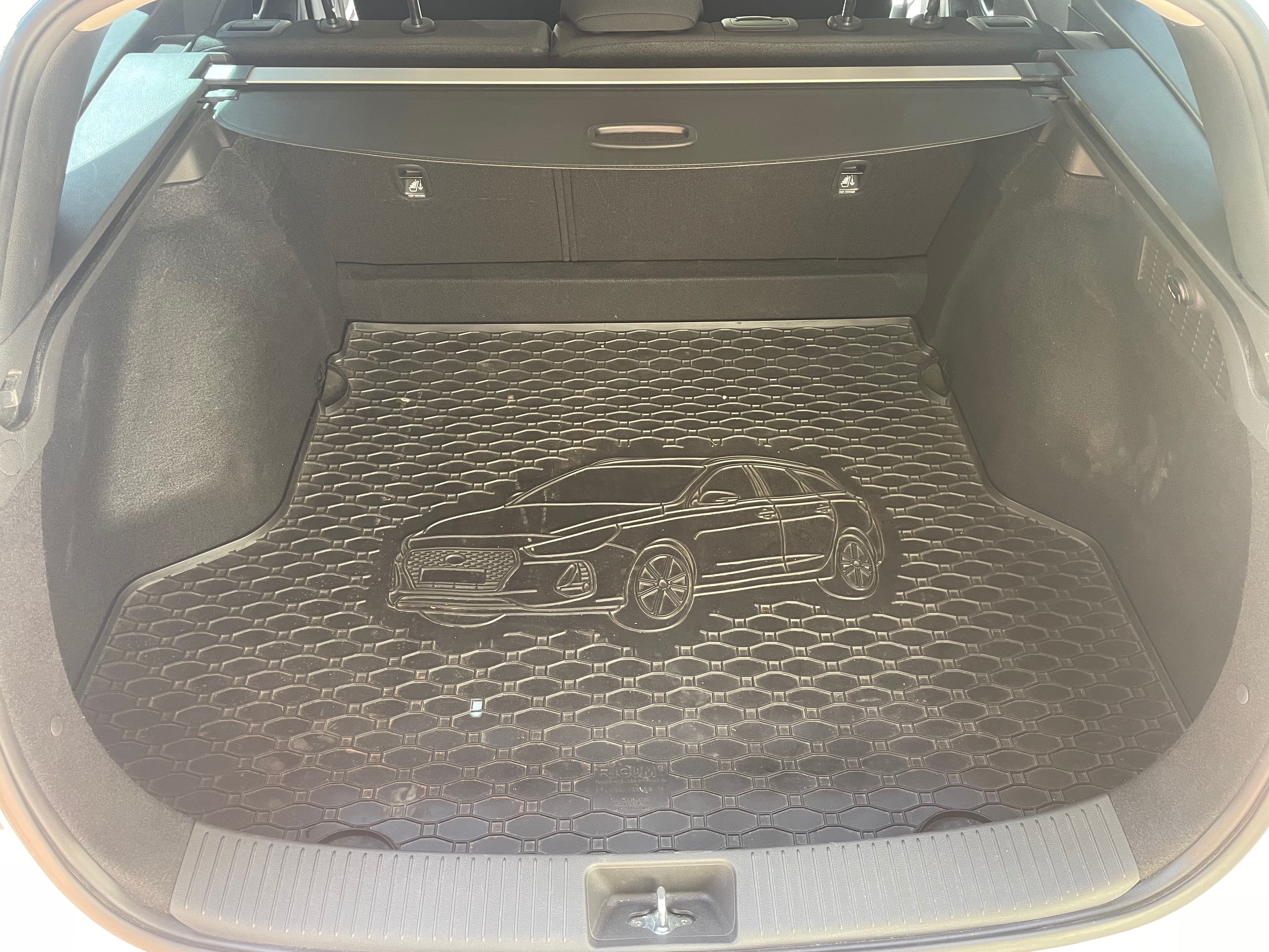 Hyundai i30, 1.5i CVVT COMFORT - fotka 6