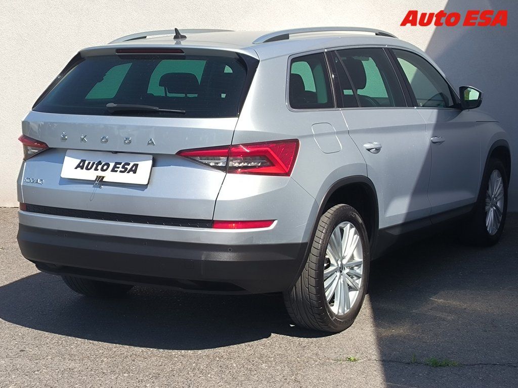 Škoda Kodiaq, 2.0 TDi,2.maj,Style,DSG - fotka 4