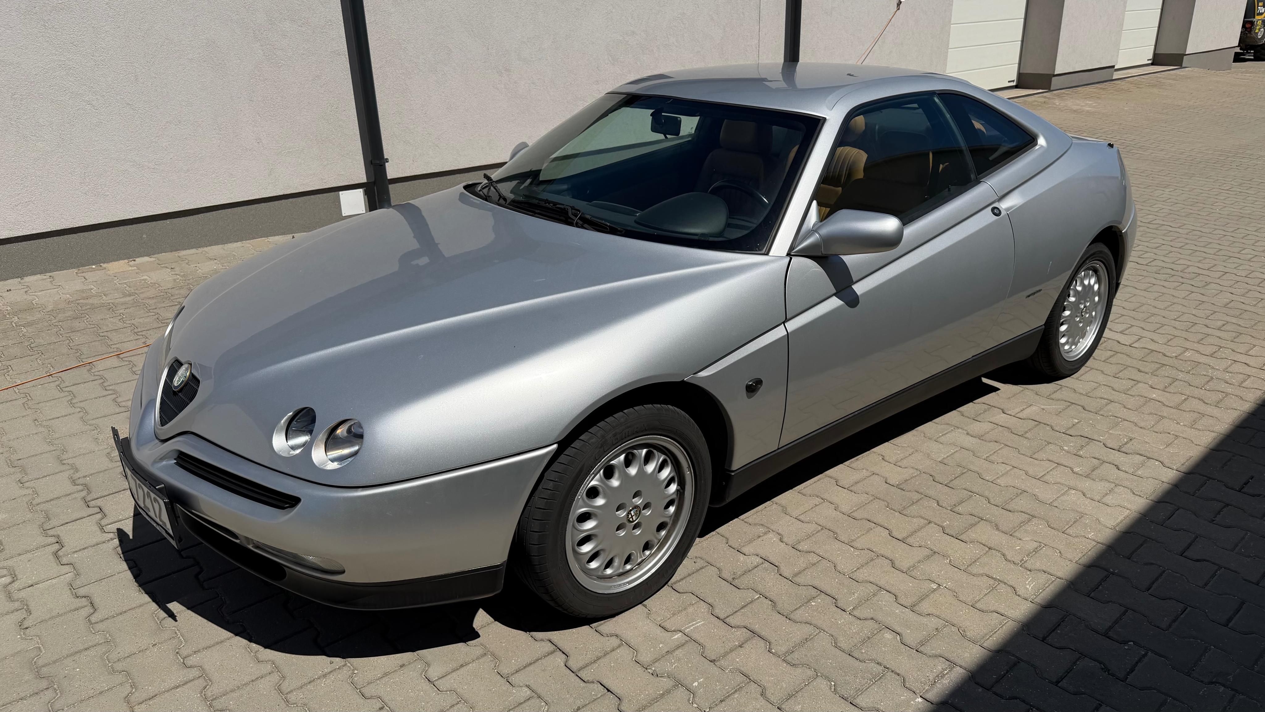 Alfa Romeo GTV, GTV