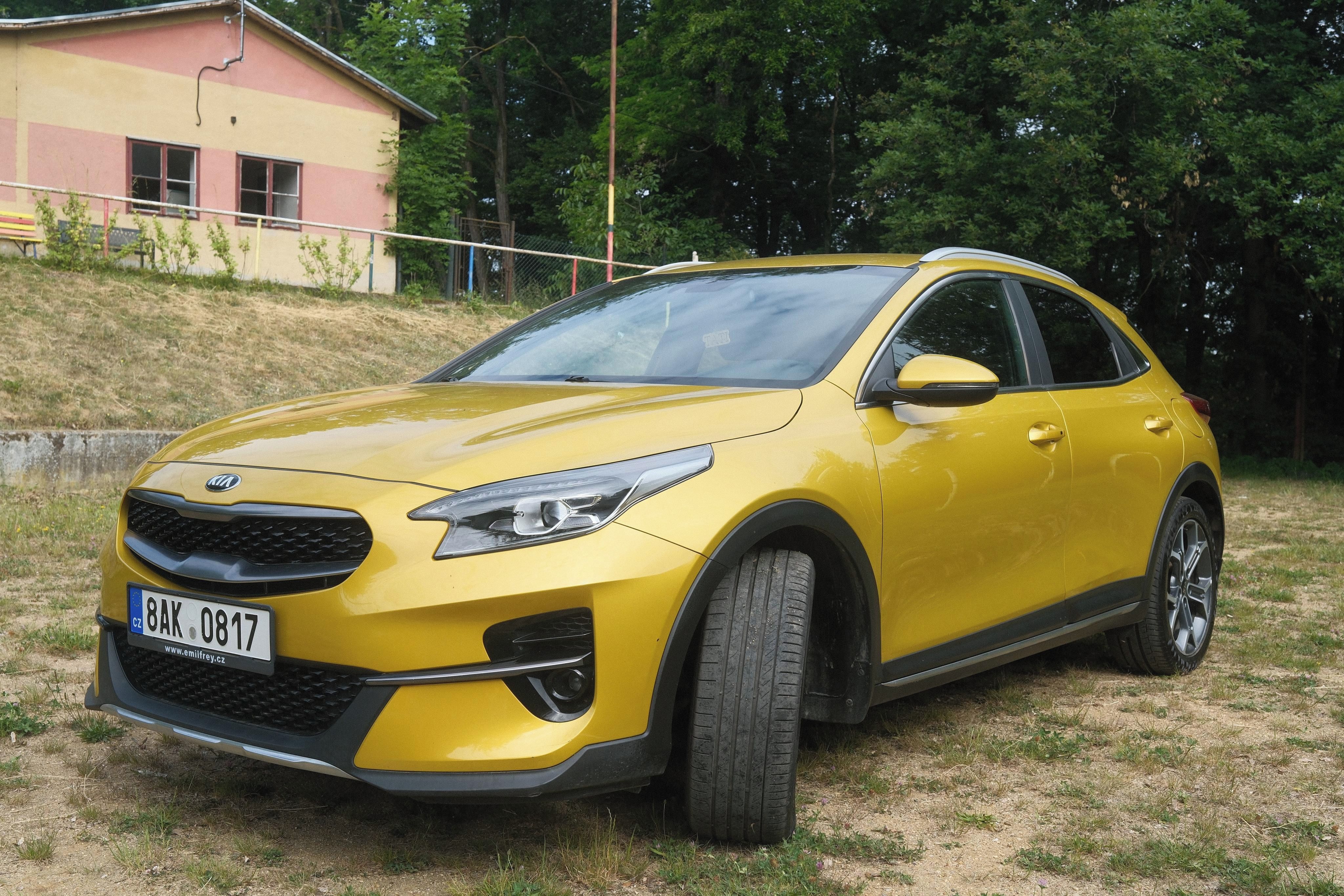 Kia XCee´d, Kia XCeed 1.4 T-GDI - TOP stav