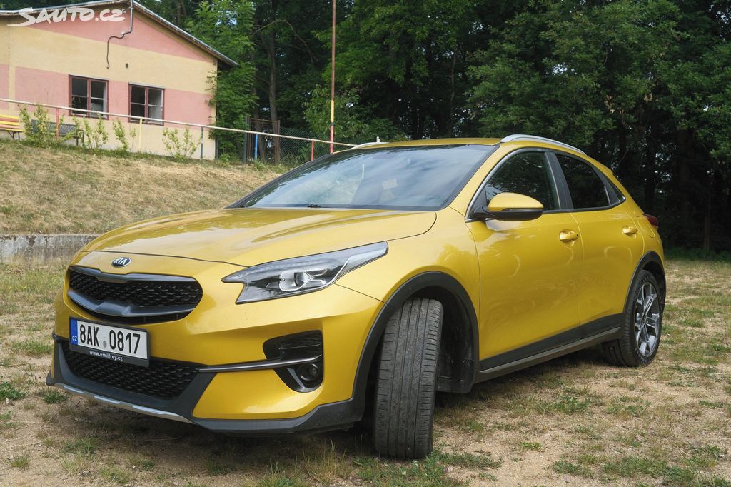 Kia XCee´d, Kia XCeed 1.4 T-GDI - TOP stav