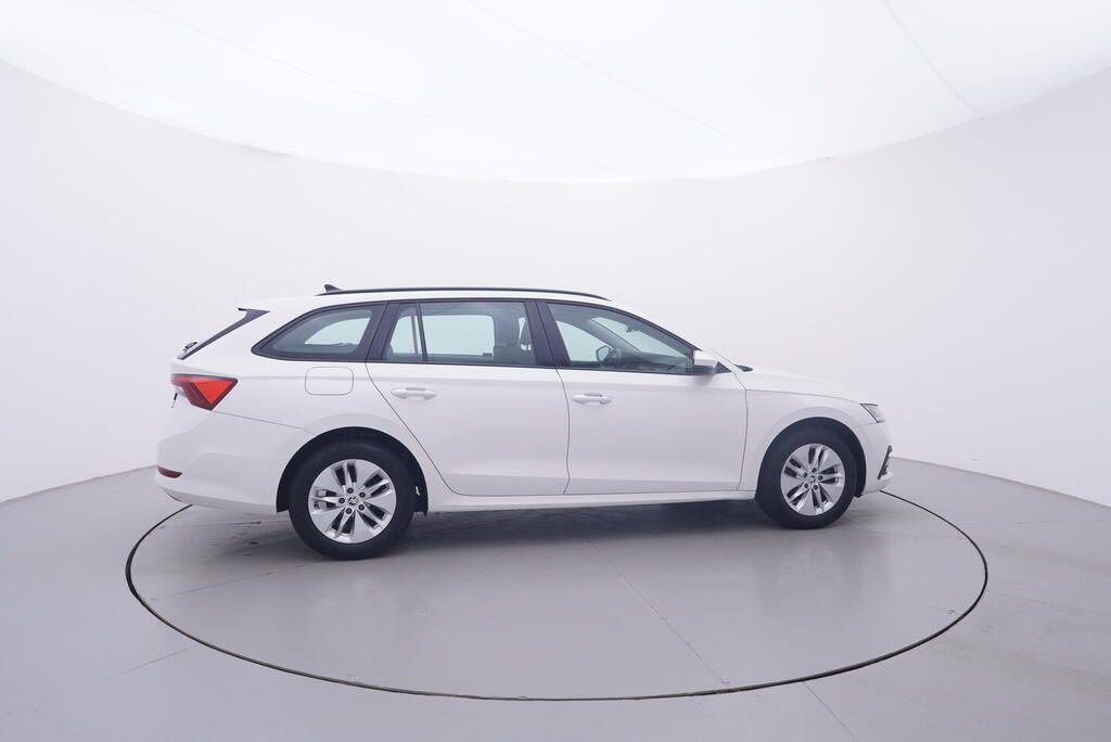 Škoda Octavia, Ambition 2.0 TDI 85 kW - fotka 6