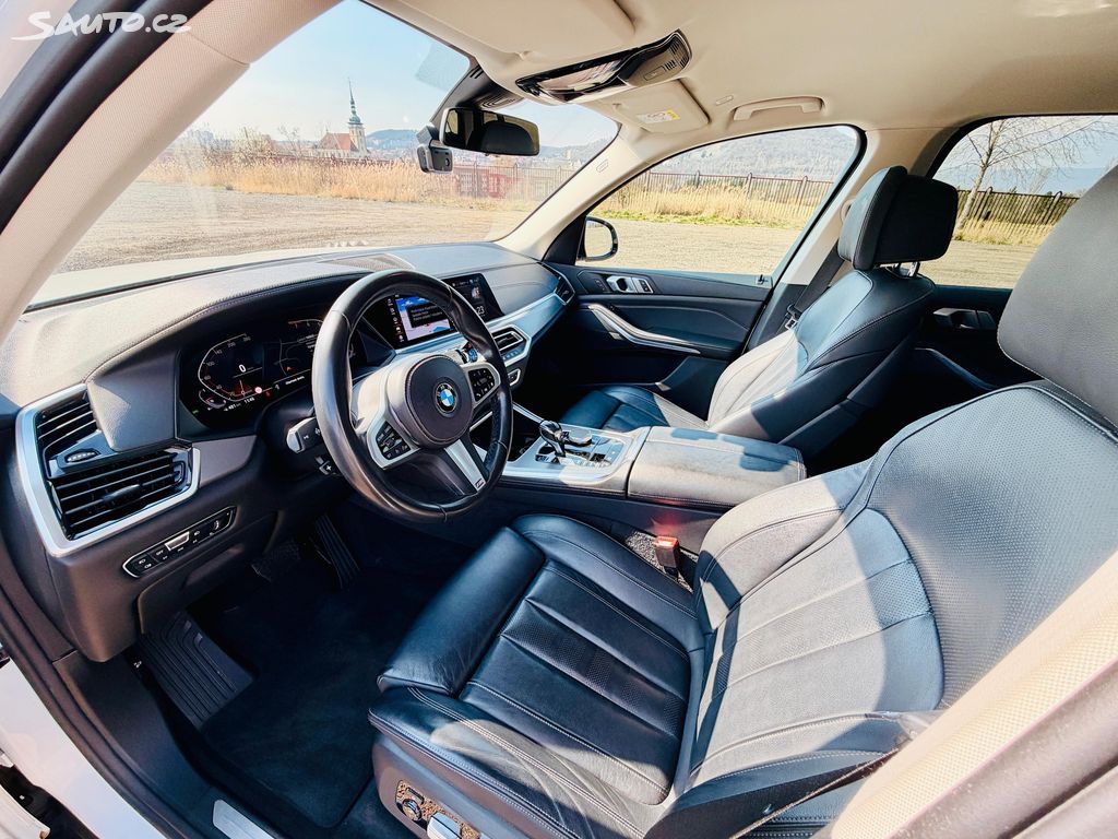 BMW X5, xDrive 40i, X-Line - fotka 5