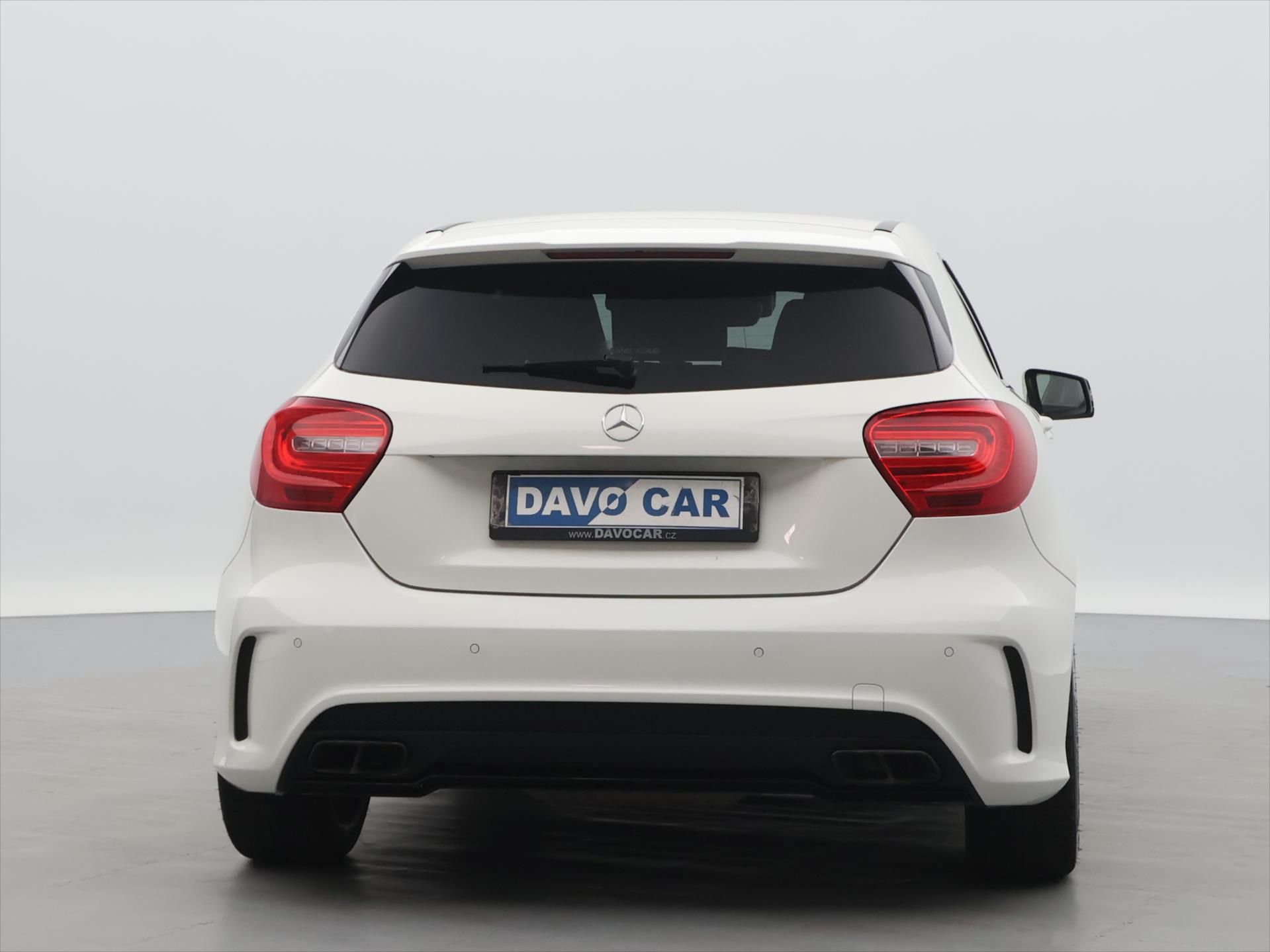Mercedes-Benz Třídy A, 2,0 45 265 kW 4Matic AMG - fotka 6
