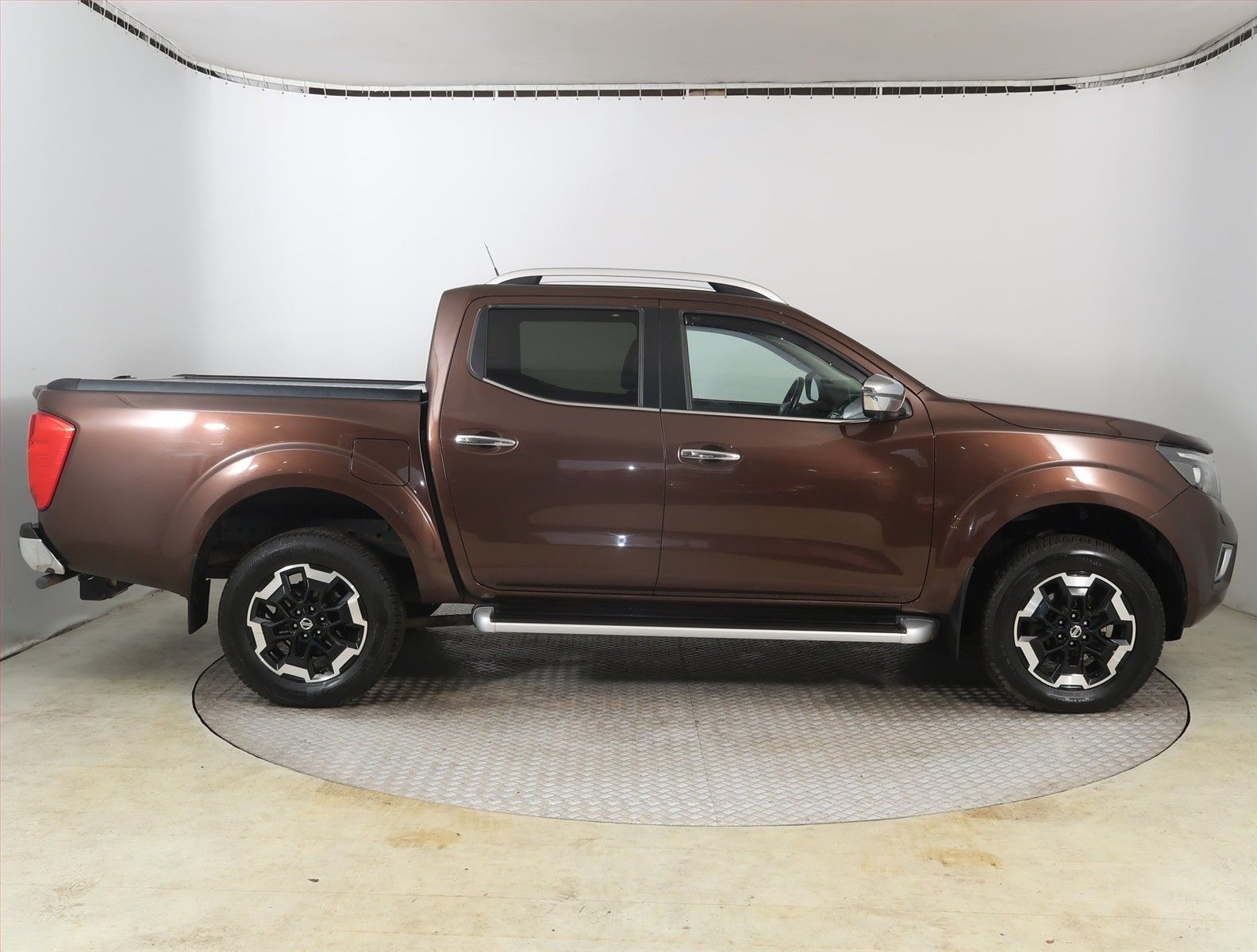 Nissan Navara, 2.3 dCi, 4X4, Automat, Kůže - fotka 6