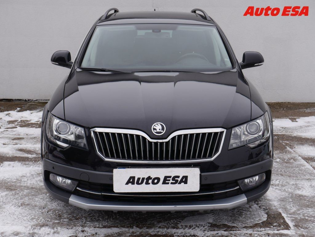 Škoda Superb, 2.0 TDi,Panorama,bixen - fotka 2