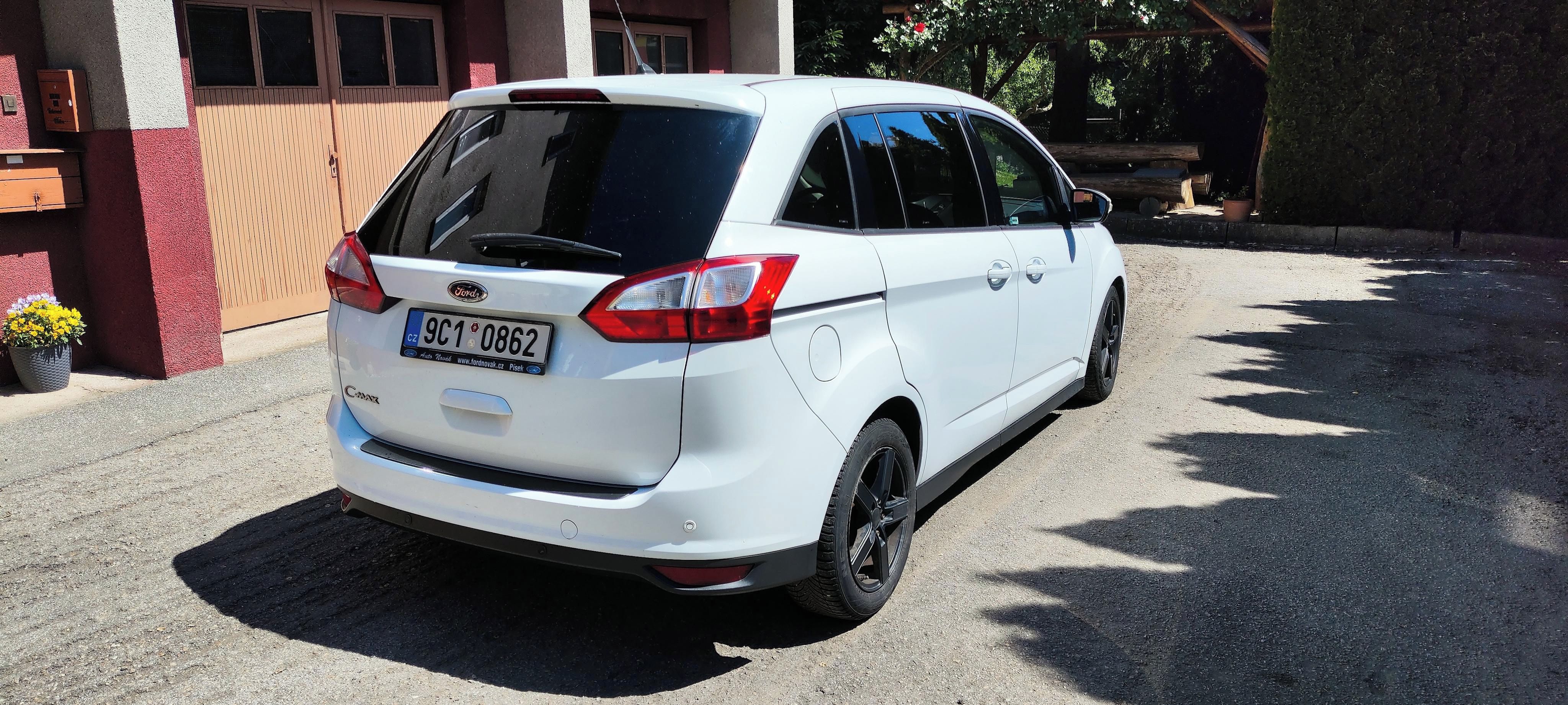Ford Grand C-MAX, Ford Grand C-MAX Titanium - fotka 6