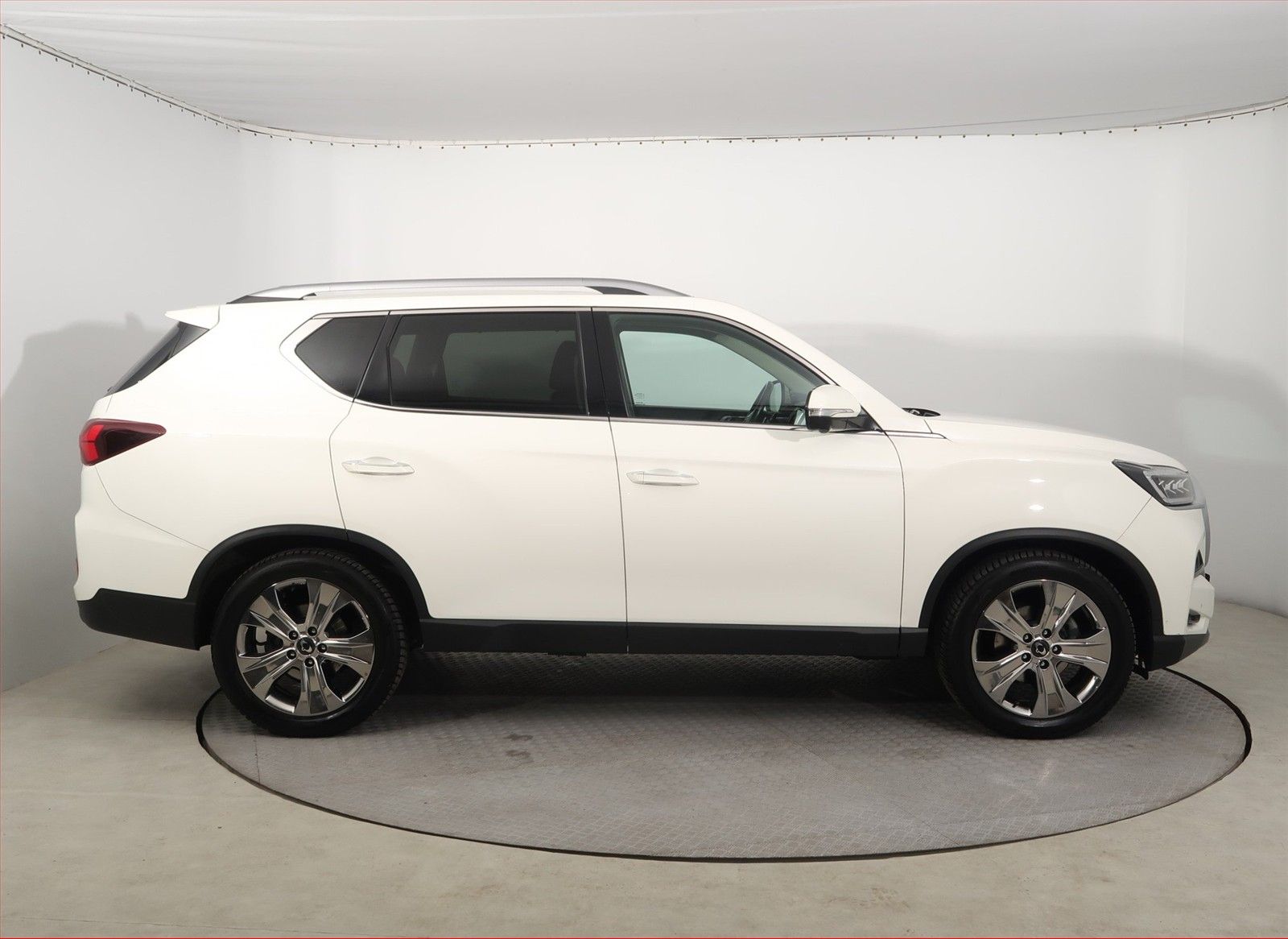 SsangYong Rexton, 2.2 Diesel, 4X4, Automat - fotka 6