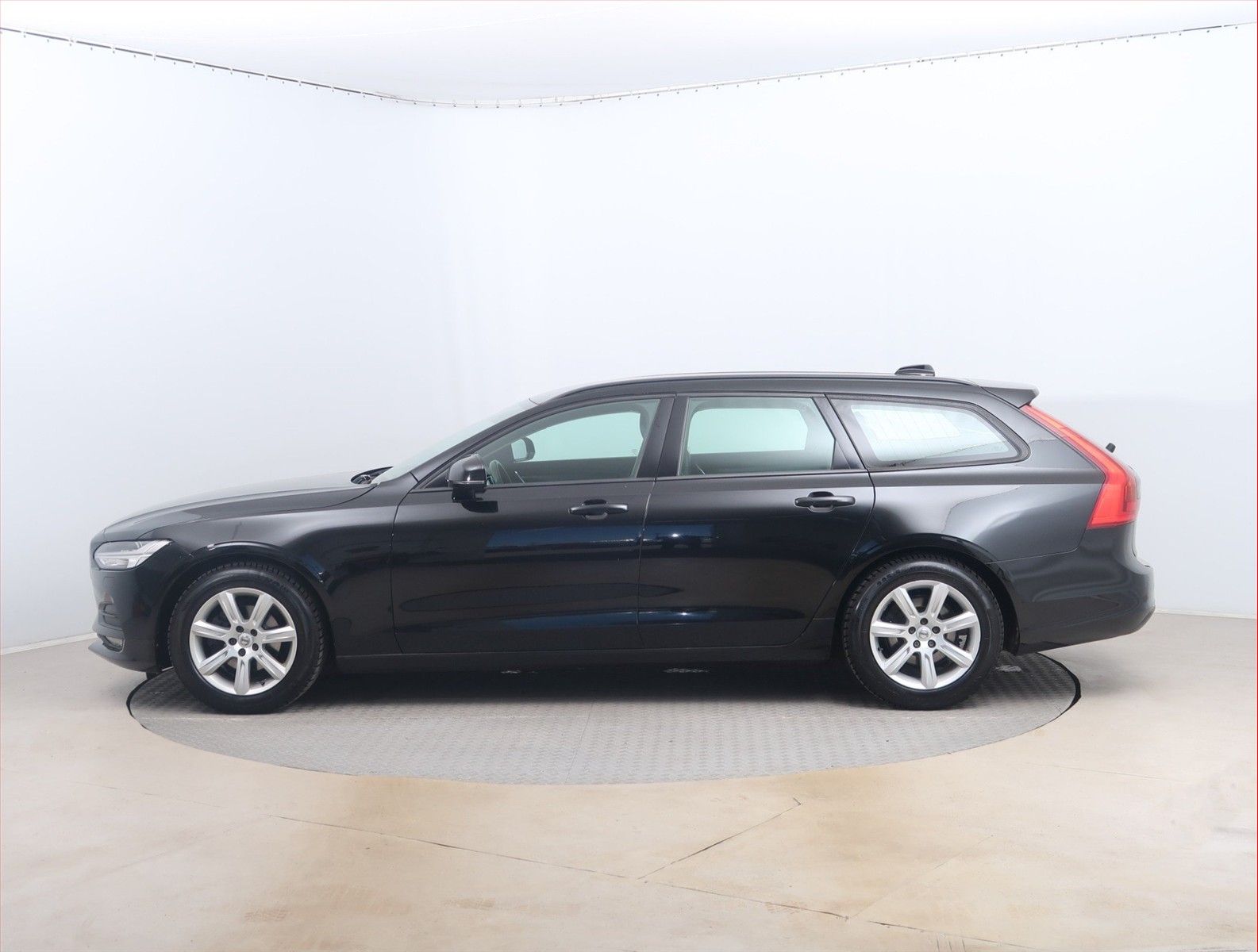 Volvo V90, D3, Automat, Serv.kniha, Kůže - fotka 3