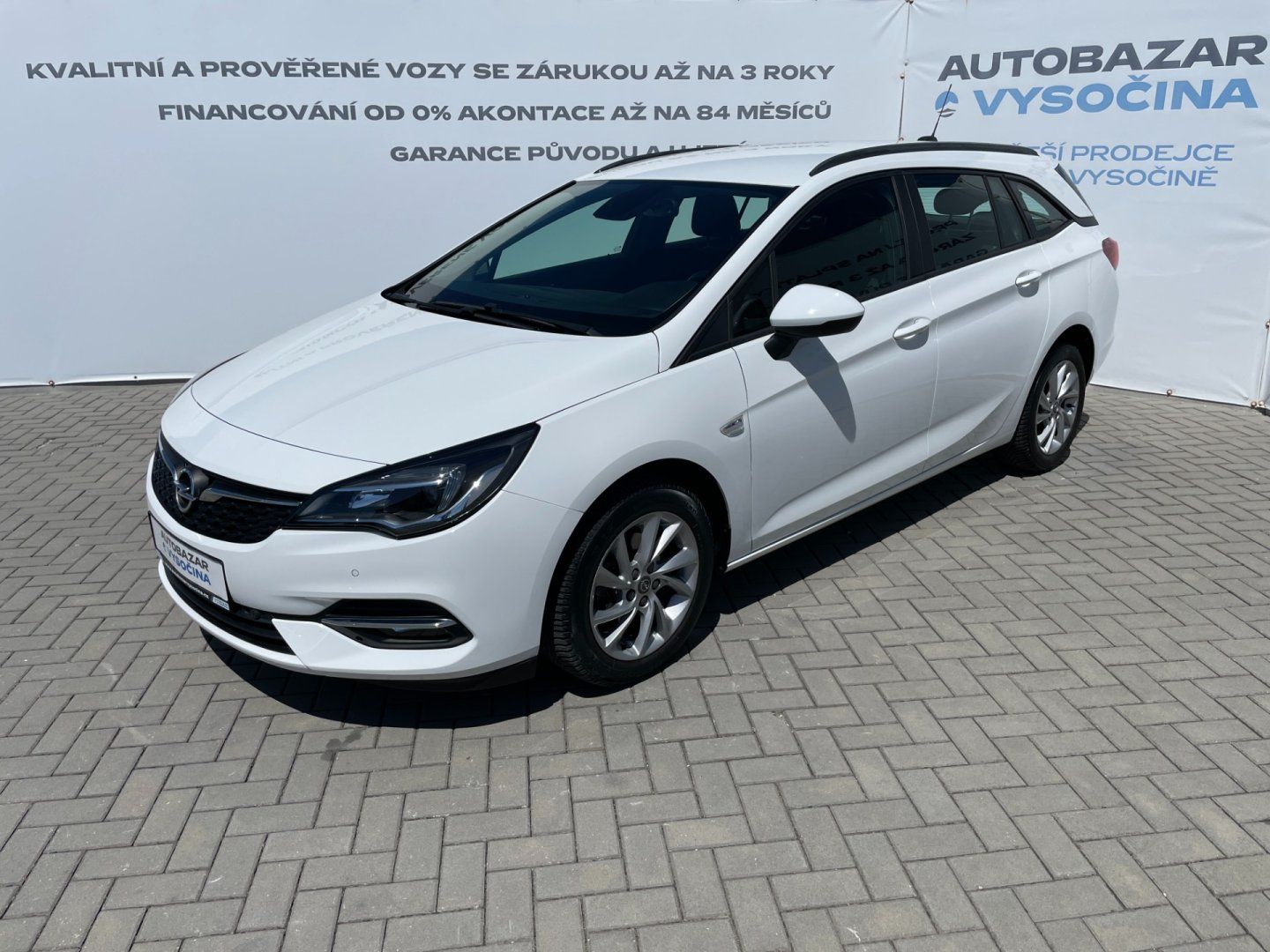 Opel Astra, ST 1.2 turbo 96kW! Navi!