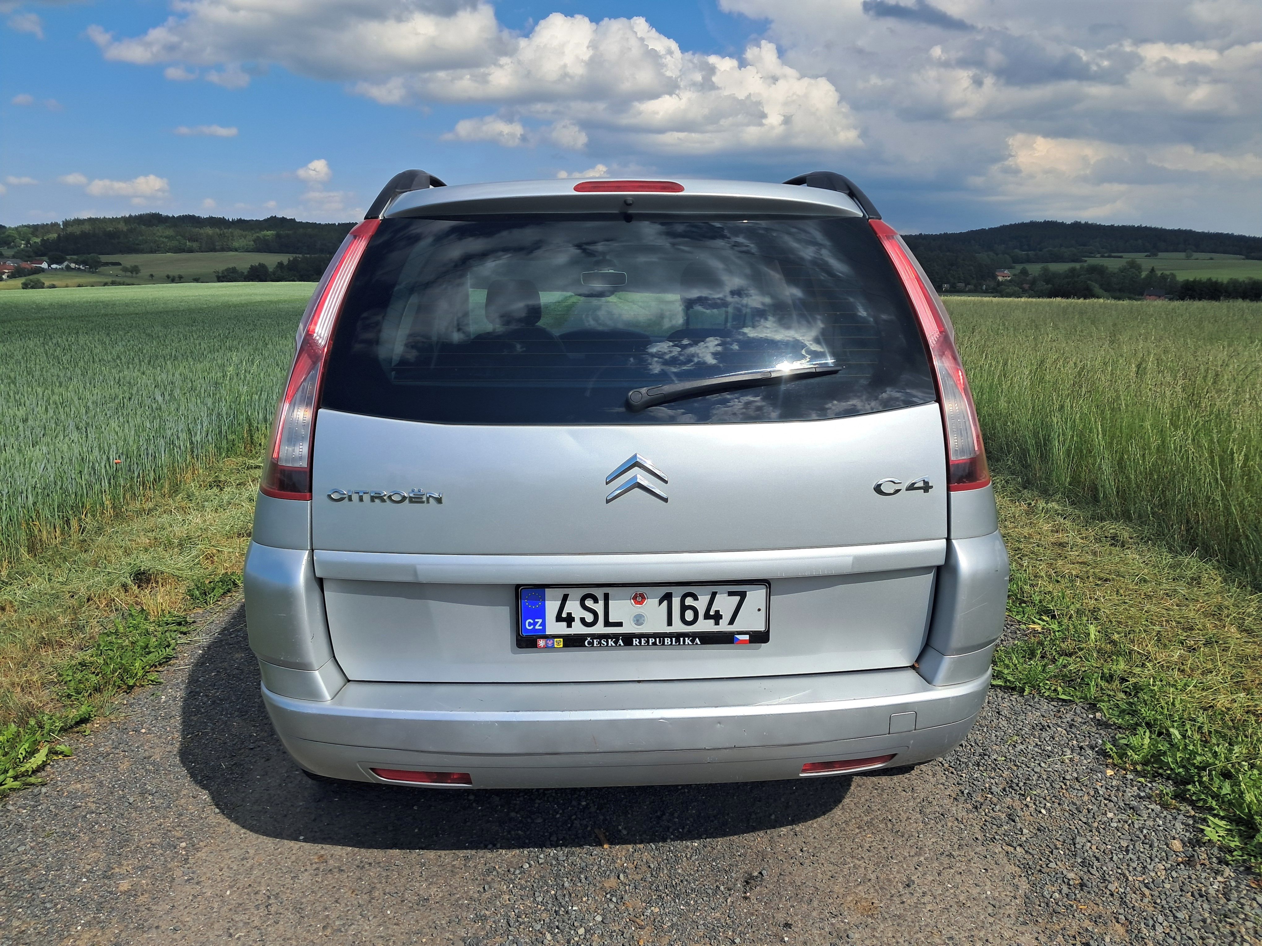 Citroën Grand C4 Picasso, 1.8 benzin,7 mist,STK 4/28 - fotka 6