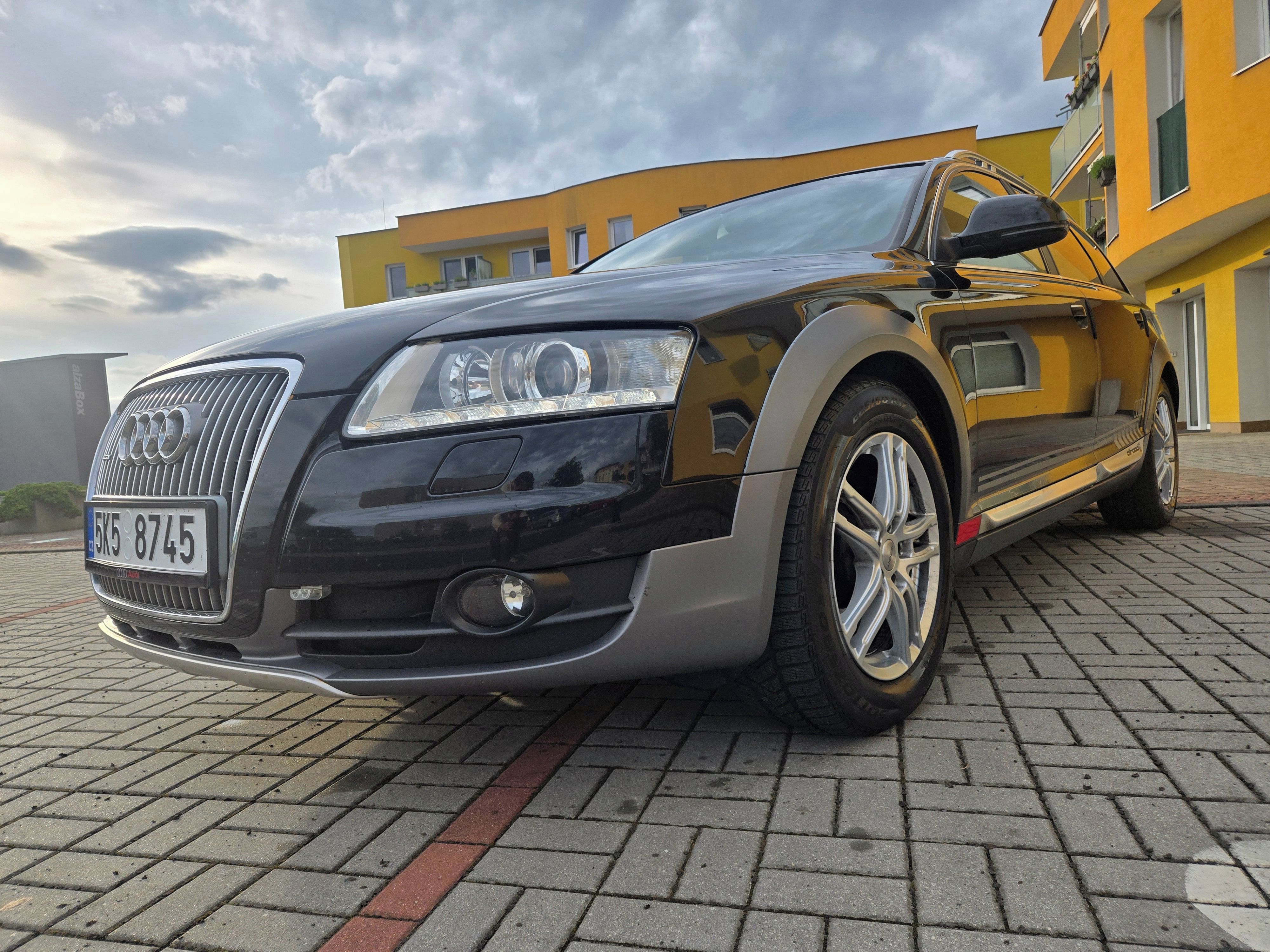 Audi A6 allroad, 3,0TDi 176kW Quattro Alcantara - fotka 5