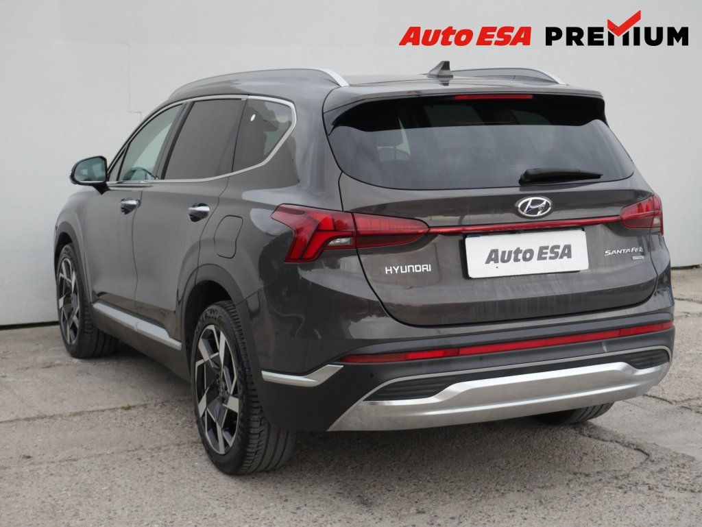 Hyundai Santa Fe, 2.2 CRDi 4x4,1.maj,ČR,AT - fotka 4