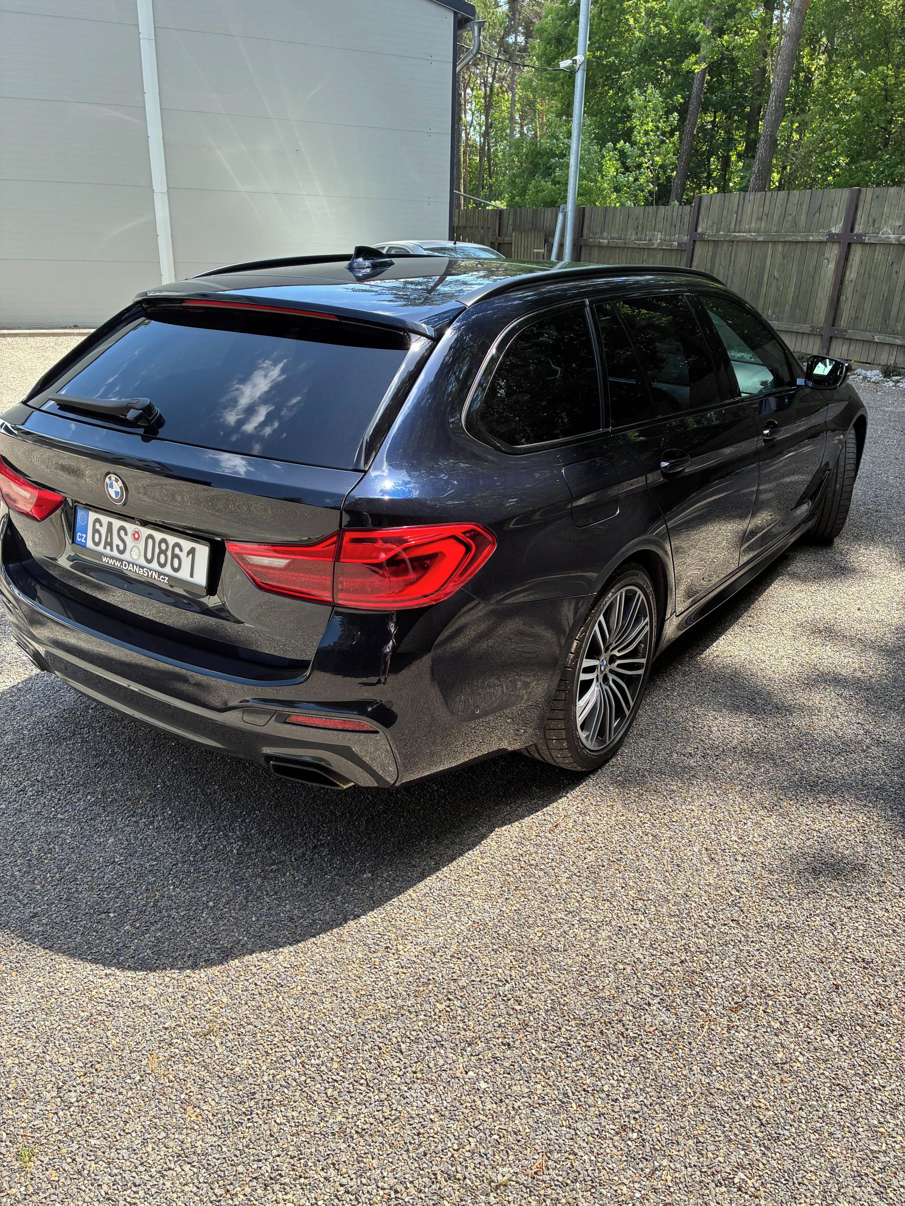 BMW Řada 5, BMW 530D XDRA TOUR G31 M-Paket - fotka 3