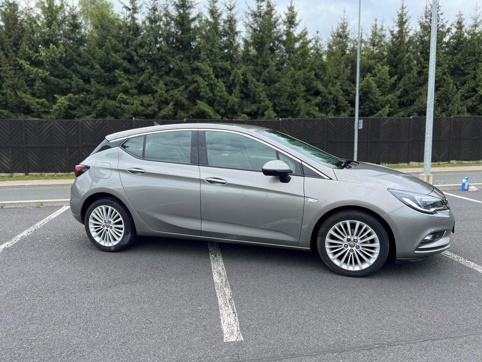 Opel Astra, Opel Astra ST INNOVATION 1.4 - fotka 4
