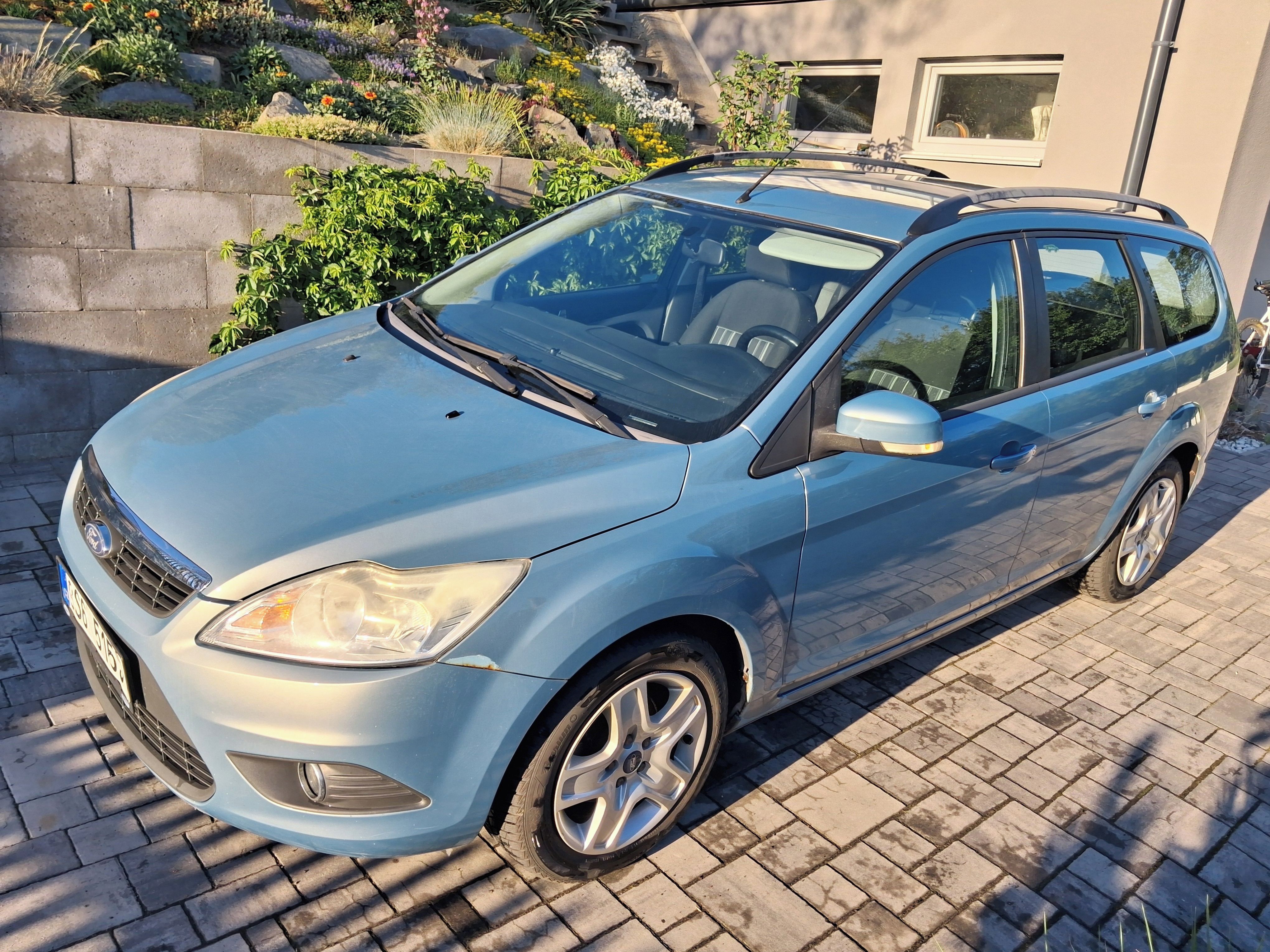 Ford Focus, Ford Focus II 1.6 74 kw - fotka 2