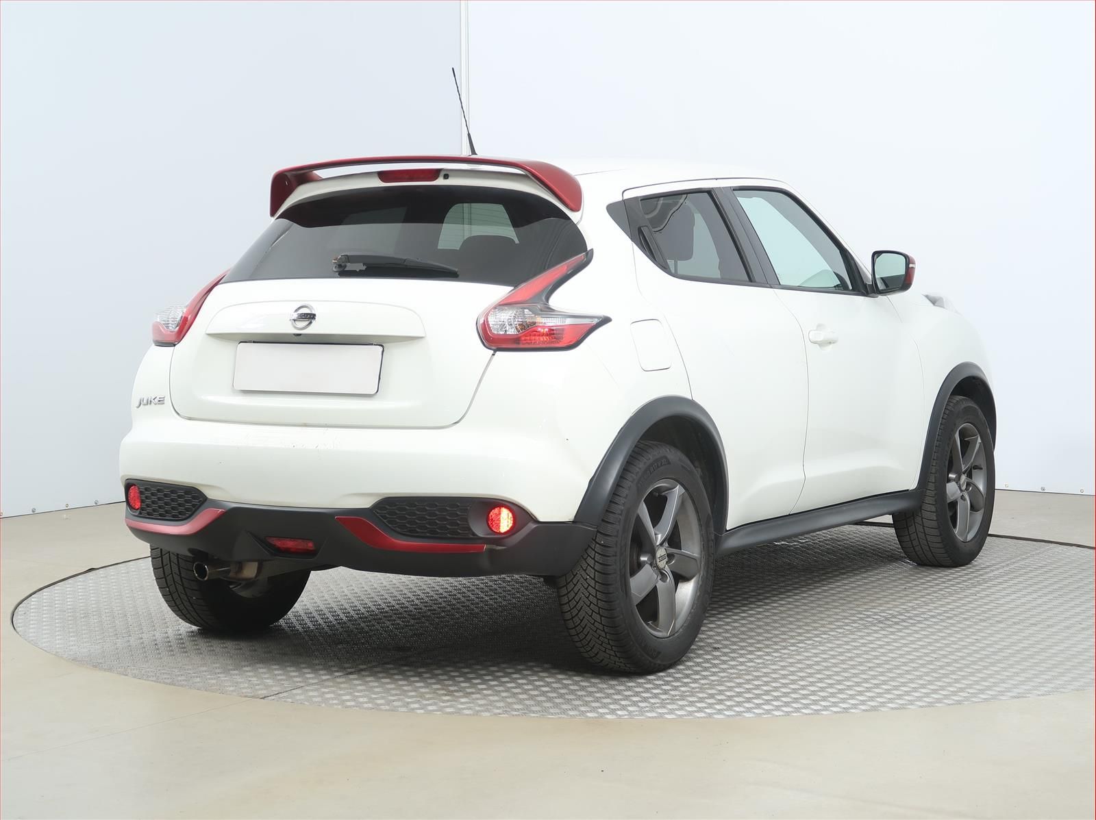 Nissan Juke, 1.2 DIG-T, Serv.kniha, Navi - fotka 5