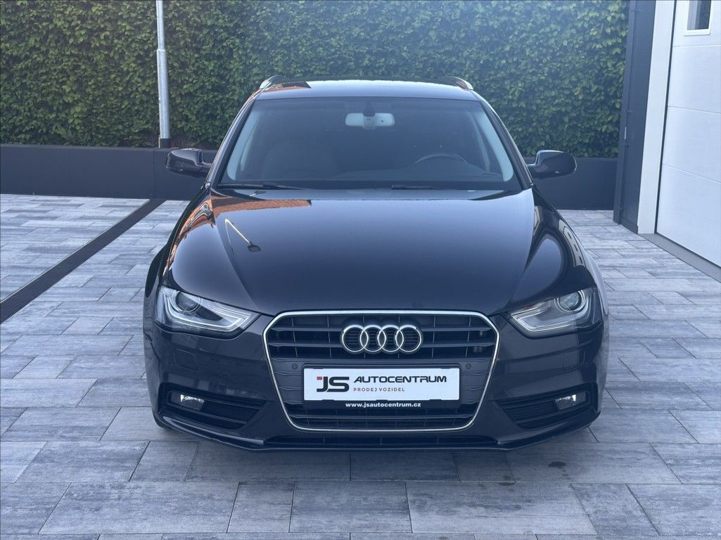 Audi A4, 3,0 TDI 204PS  Ambiente A/T