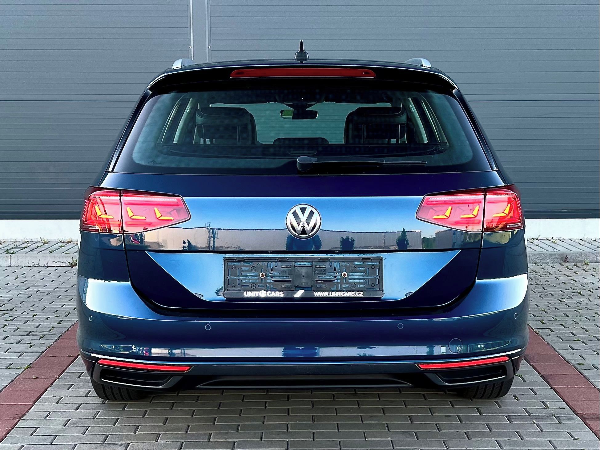 Volkswagen Passat, 2,0 TDI-EL.TAŽNE-KAMERA - fotka 5