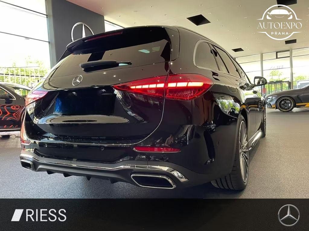 Mercedes-Benz Třídy C, C  4Matic AMG - fotka 4