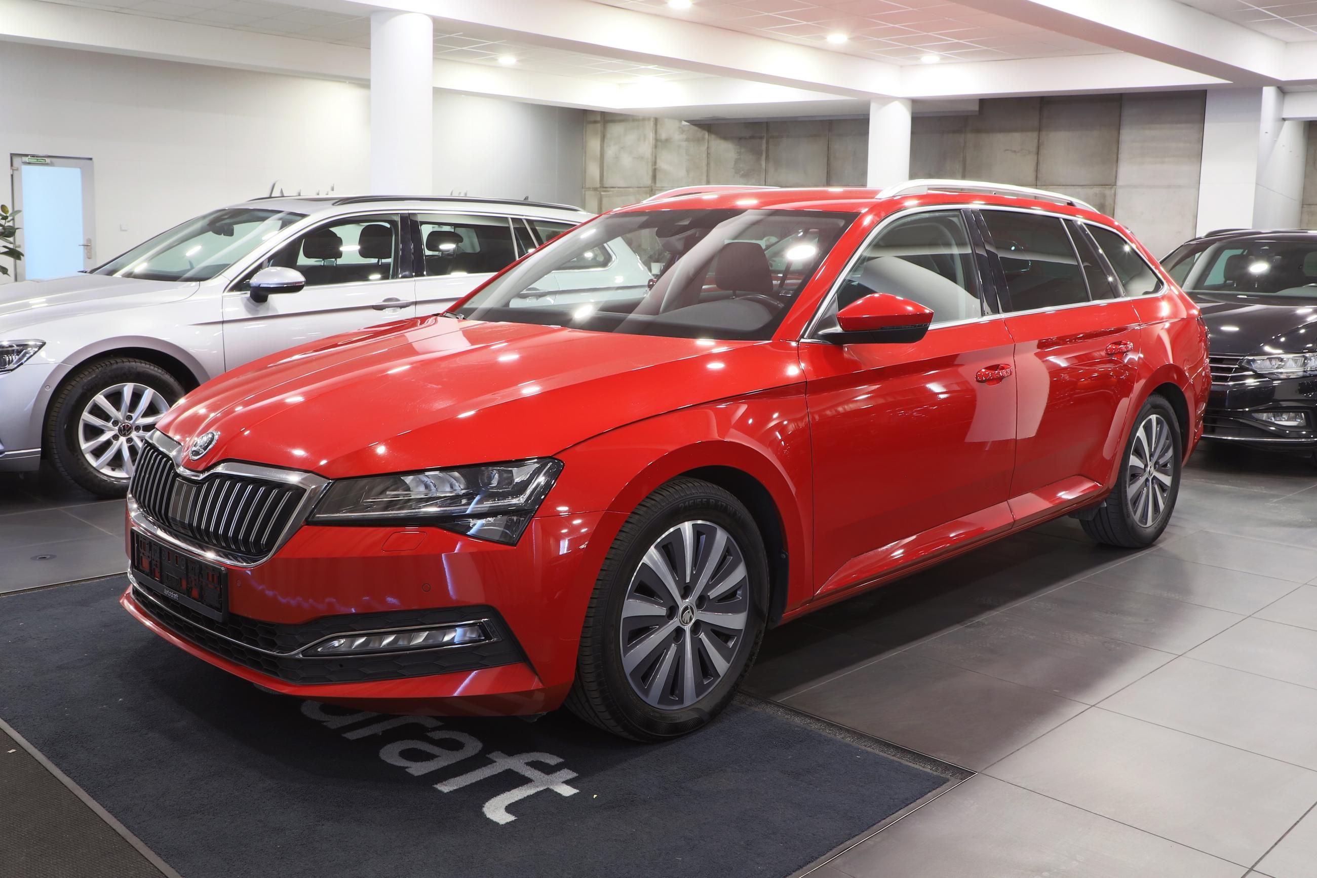 Škoda Superb, Style 2.0 TDI 147kW DSG - fotka 2