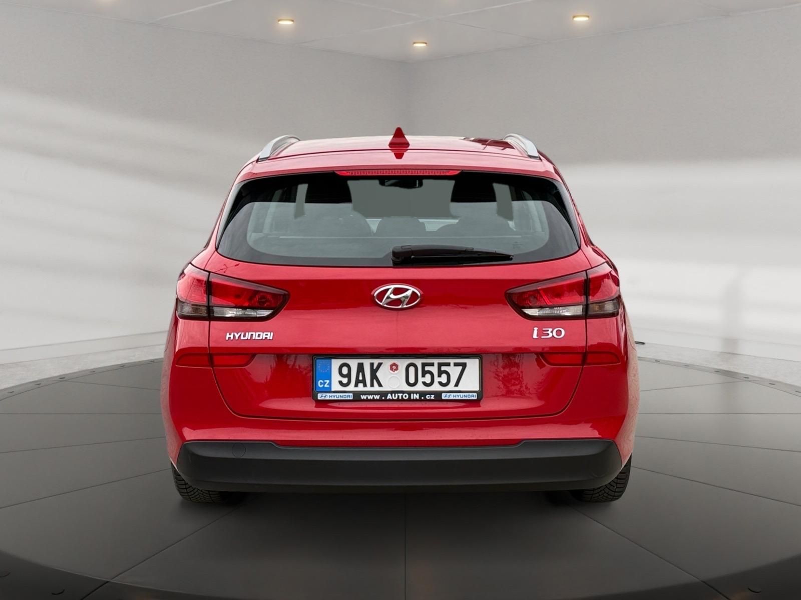 Hyundai i30, START PLUS 1.5i 80kW CZ DPH - fotka 5