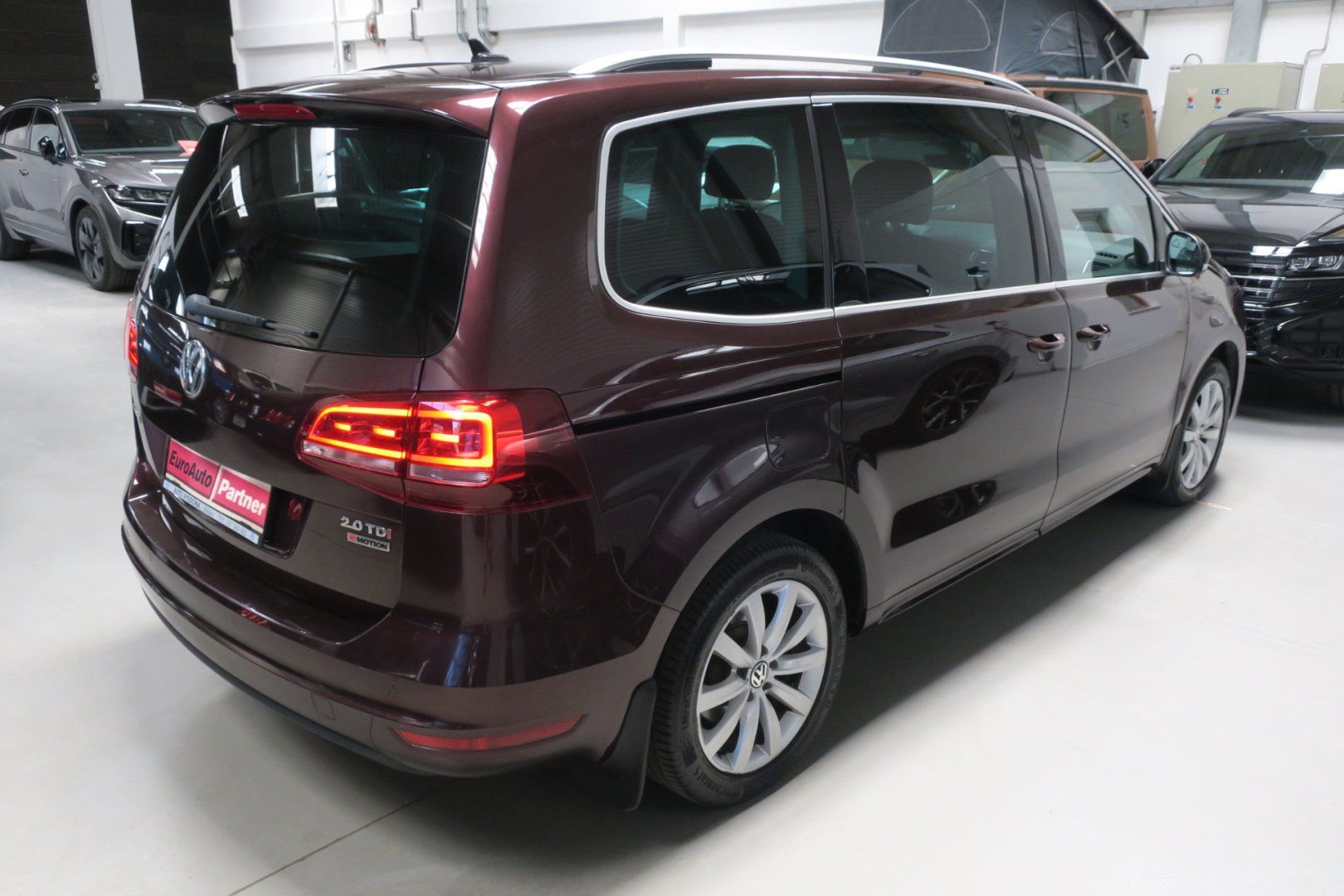 Volkswagen Sharan, 2.0 TDI 135kW 4M Highline DSG - fotka 4