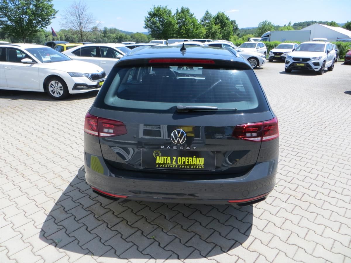 Volkswagen Passat, 1,5 TSI 110kW Business ČR - fotka 6
