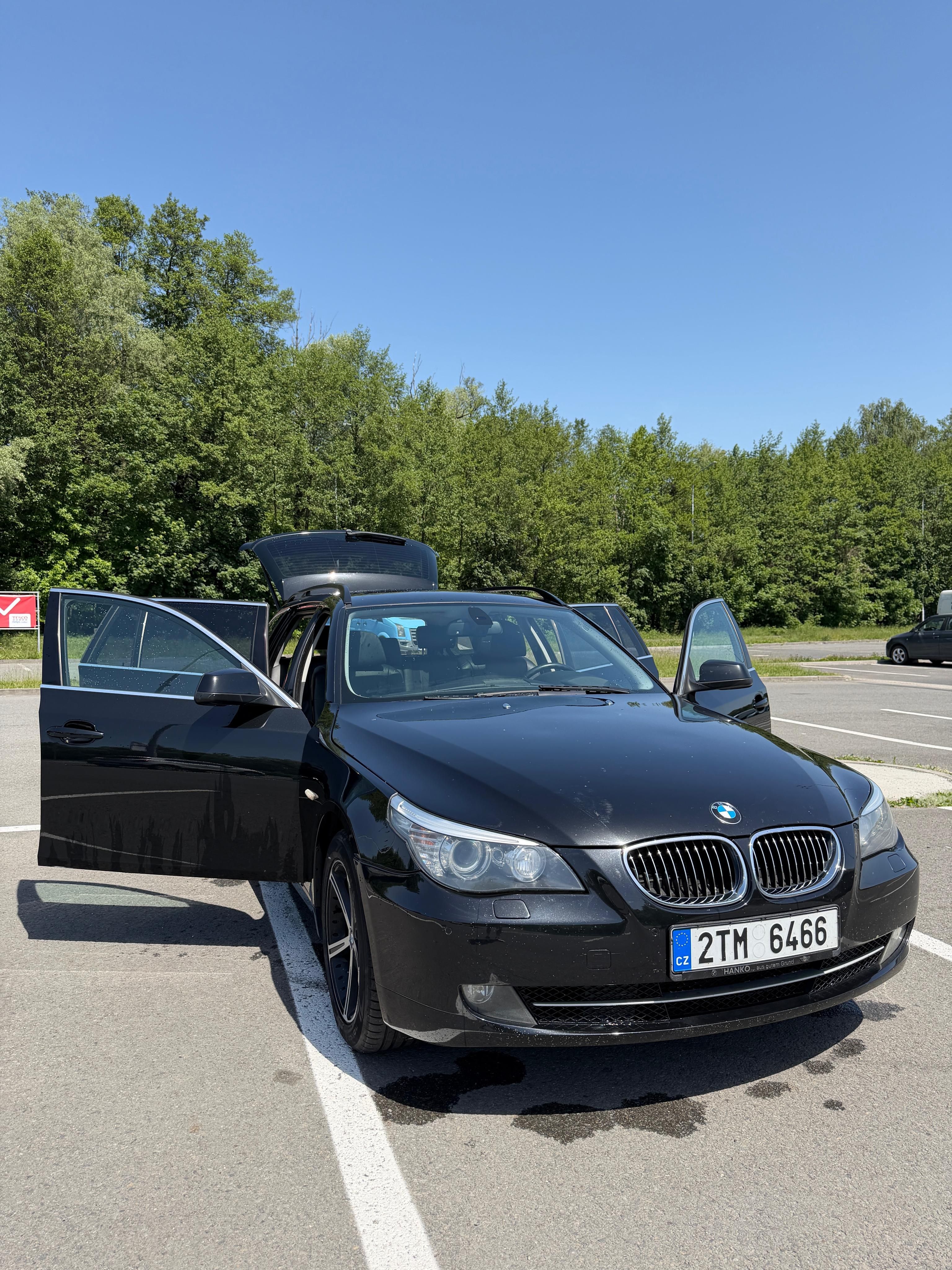 BMW Řada 5, 3.0