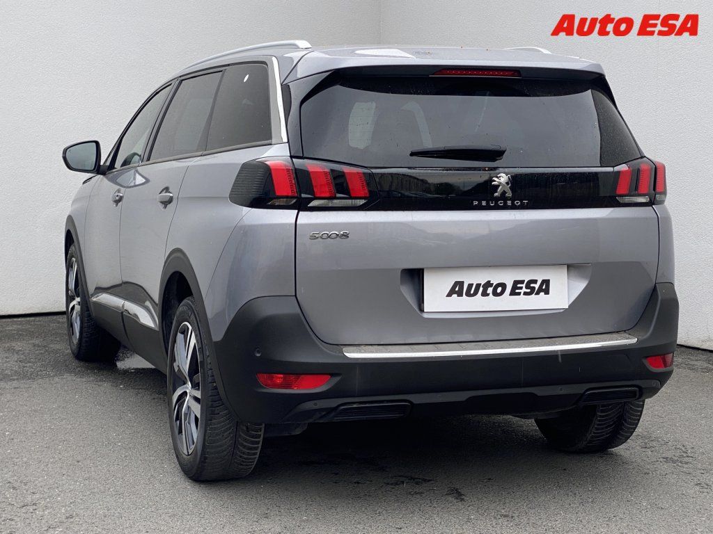 Peugeot 5008, 1.2PT,Allure,AT,LED - fotka 6