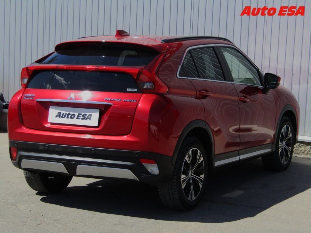 Mitsubishi Eclipse Cross, 1.5 - fotka 4